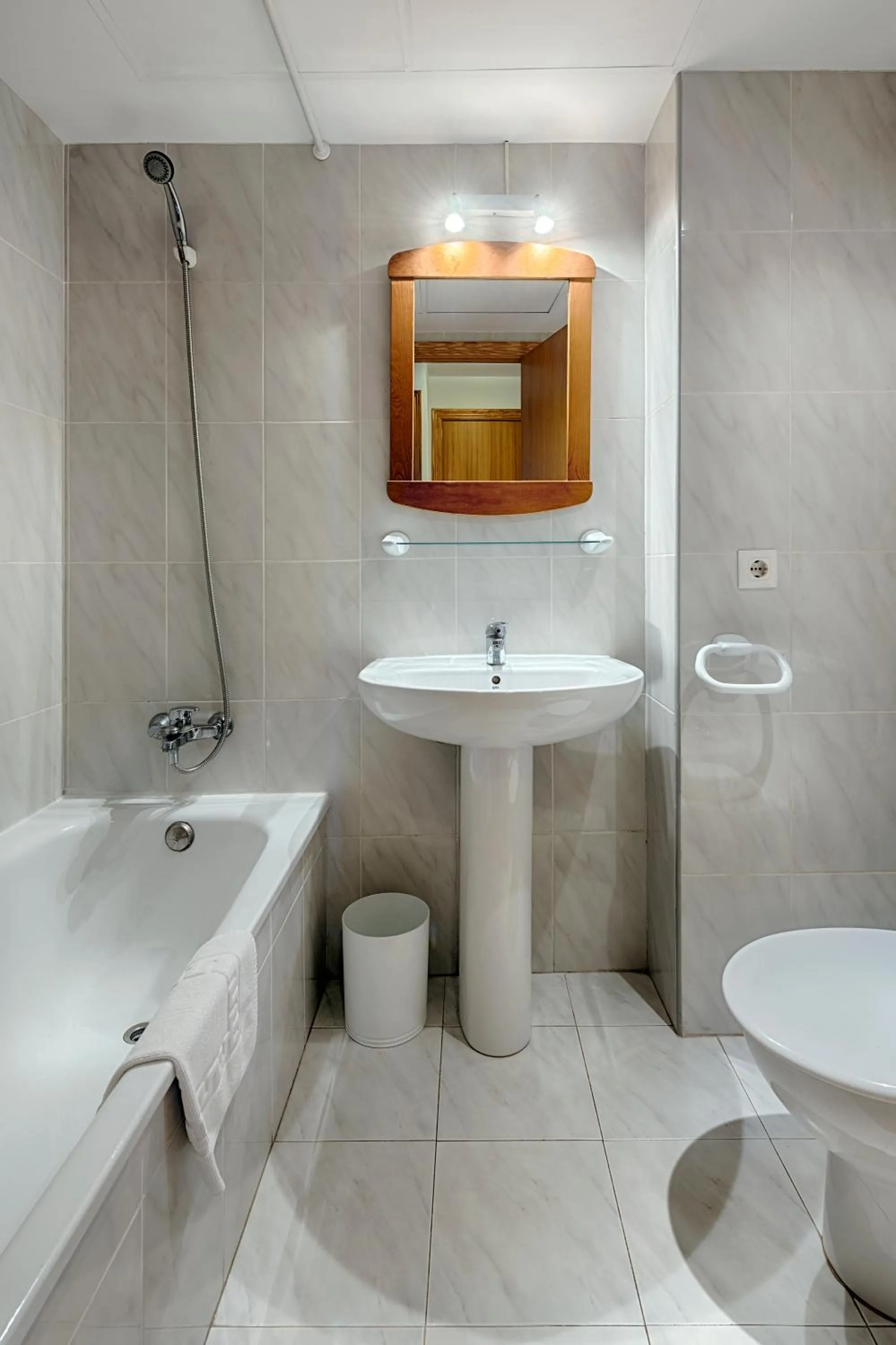 Bathroom in Sea You Apartamentos Valencia Port Saplaya