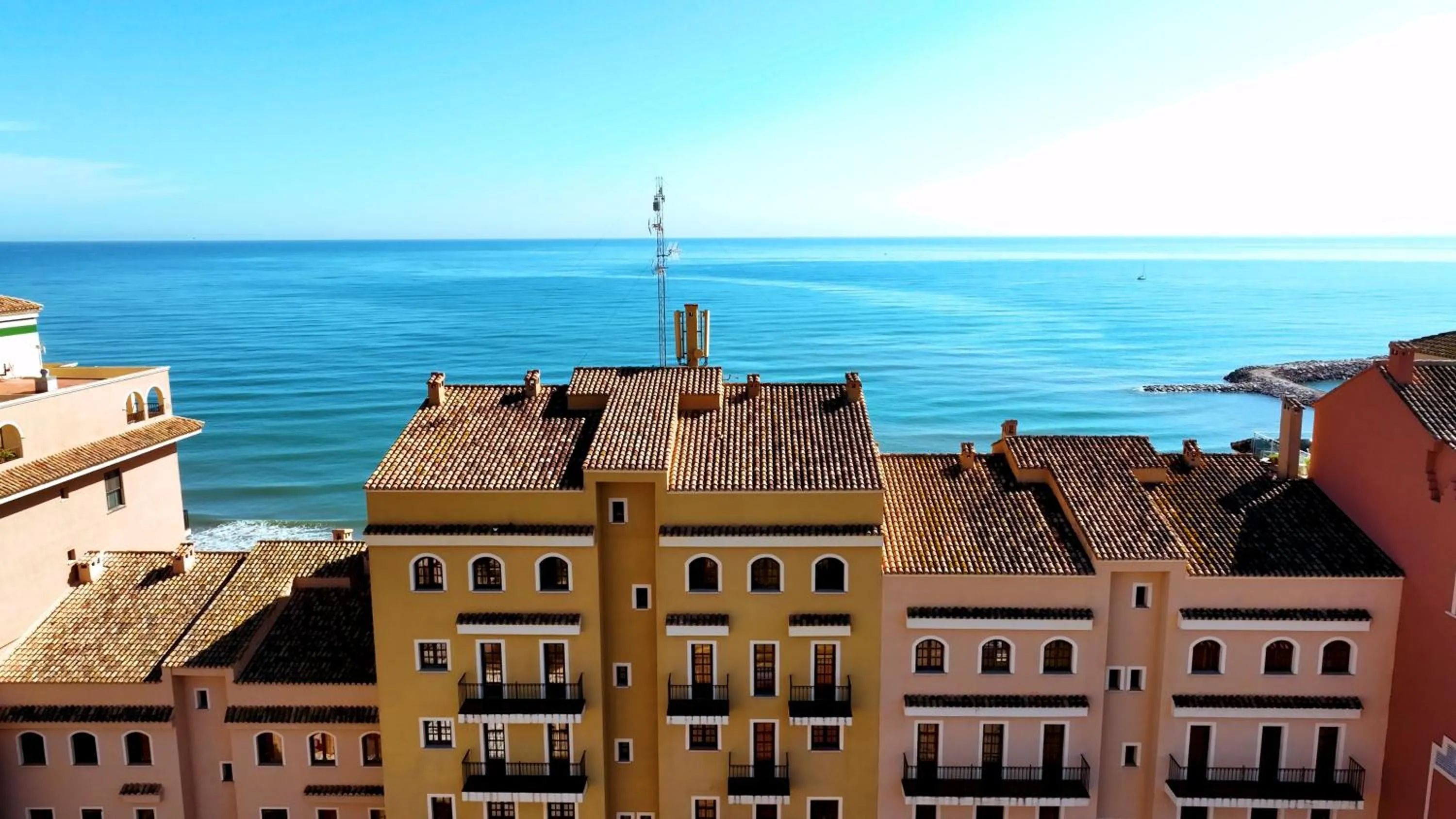 Property building in Sea You Apartamentos Valencia Port Saplaya