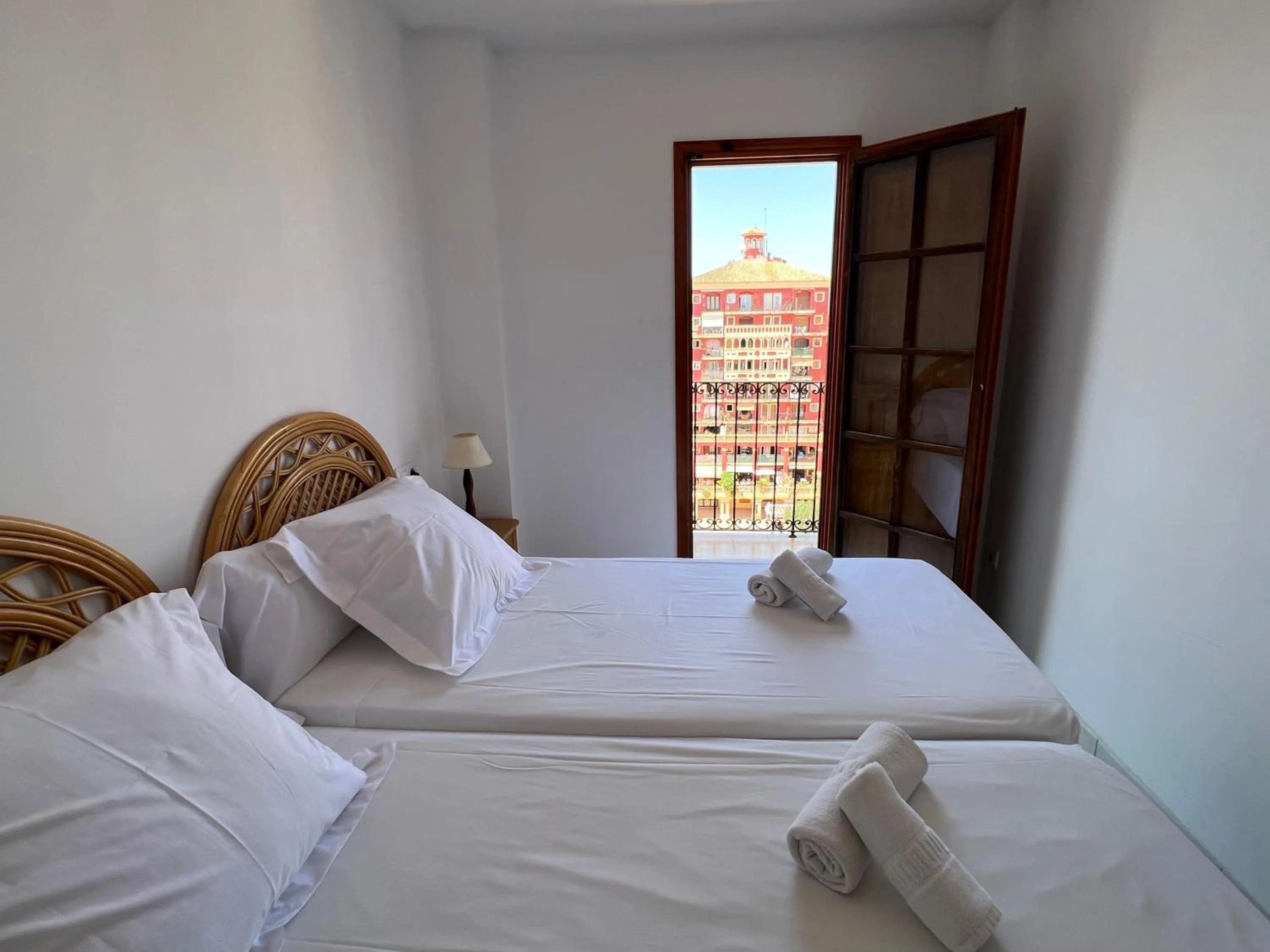 Bedroom, Bed in Sea You Apartamentos Valencia Port Saplaya