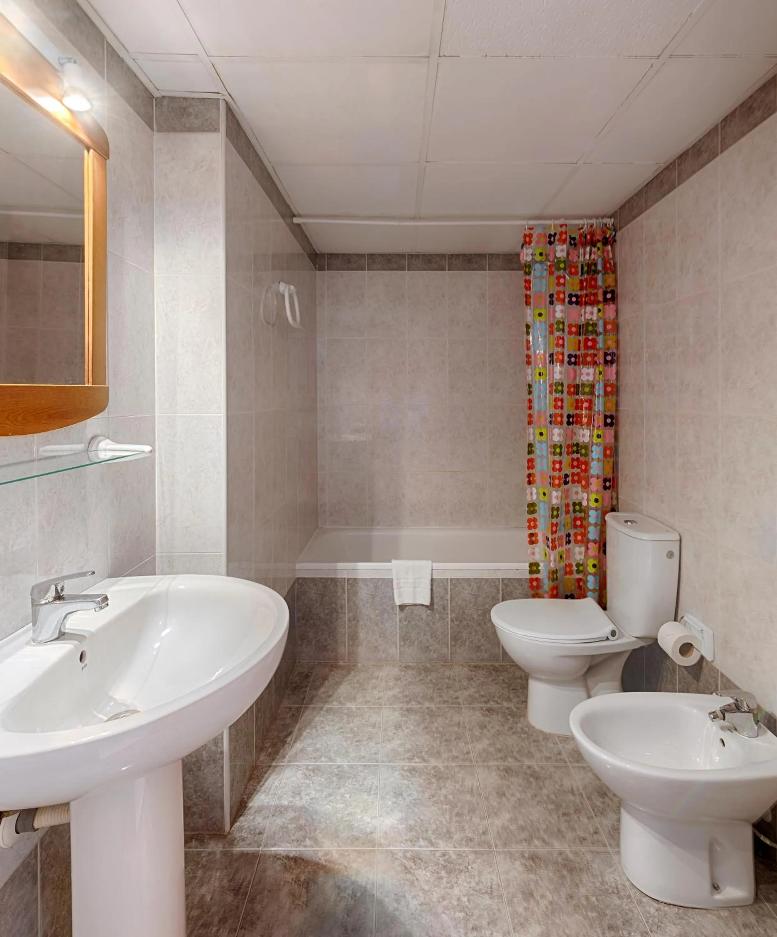 Bathroom in Sea You Apartamentos Valencia Port Saplaya