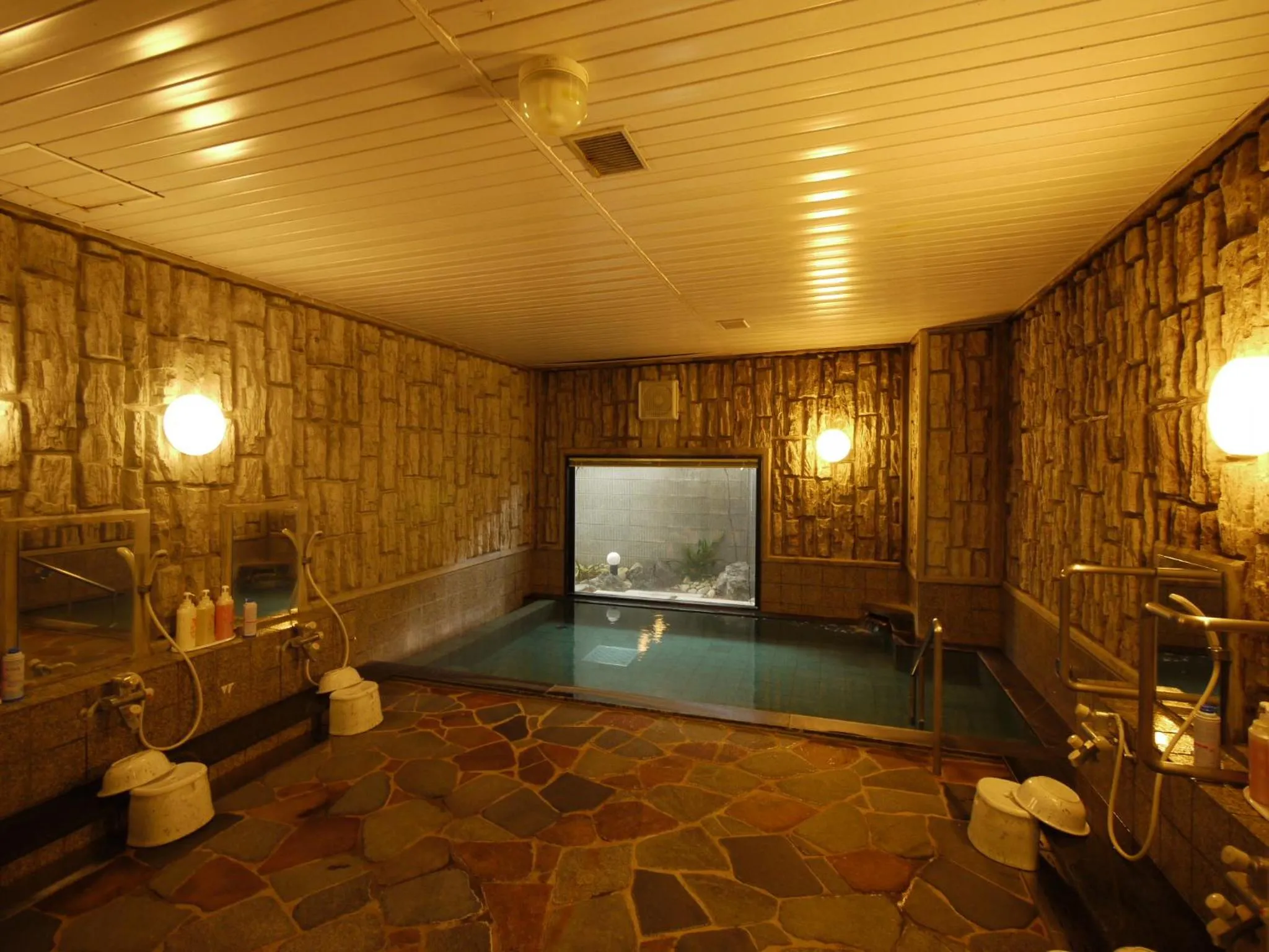 Public Bath in Hotel Route-Inn Yokkaichi