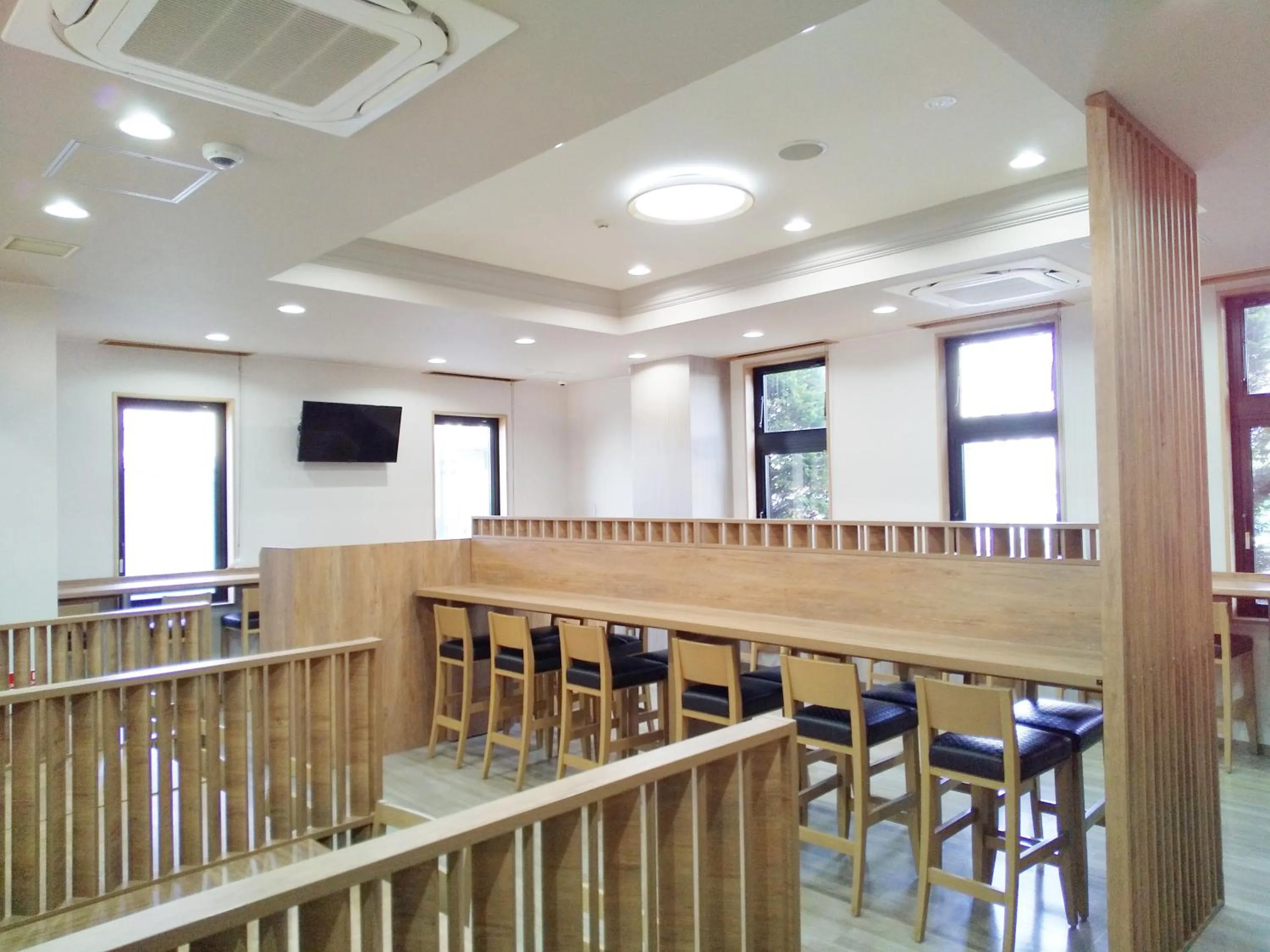 Restaurant/places to eat in Hotel Route-Inn Ogaki Inter