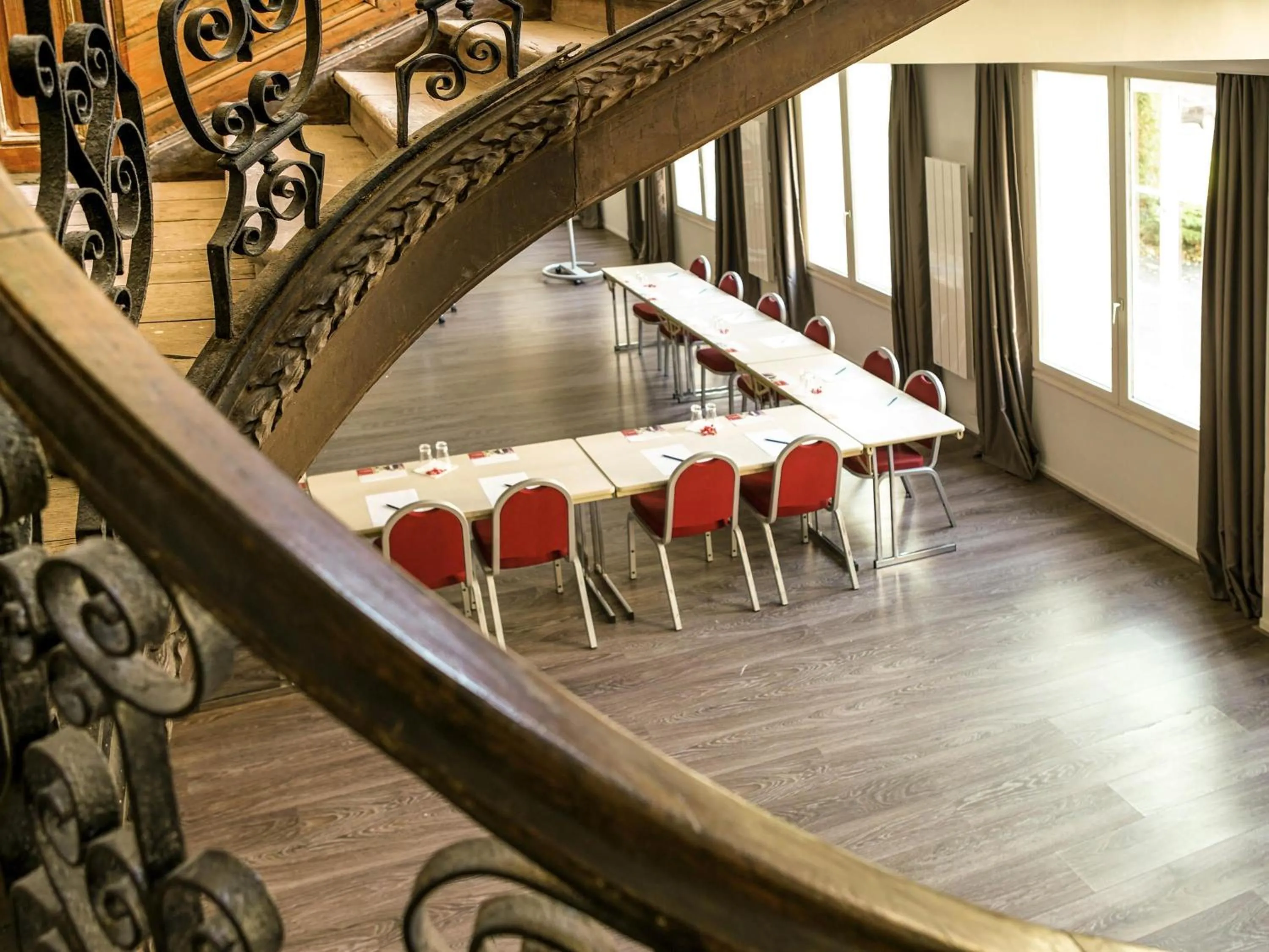 Property building in ibis Douai Centre