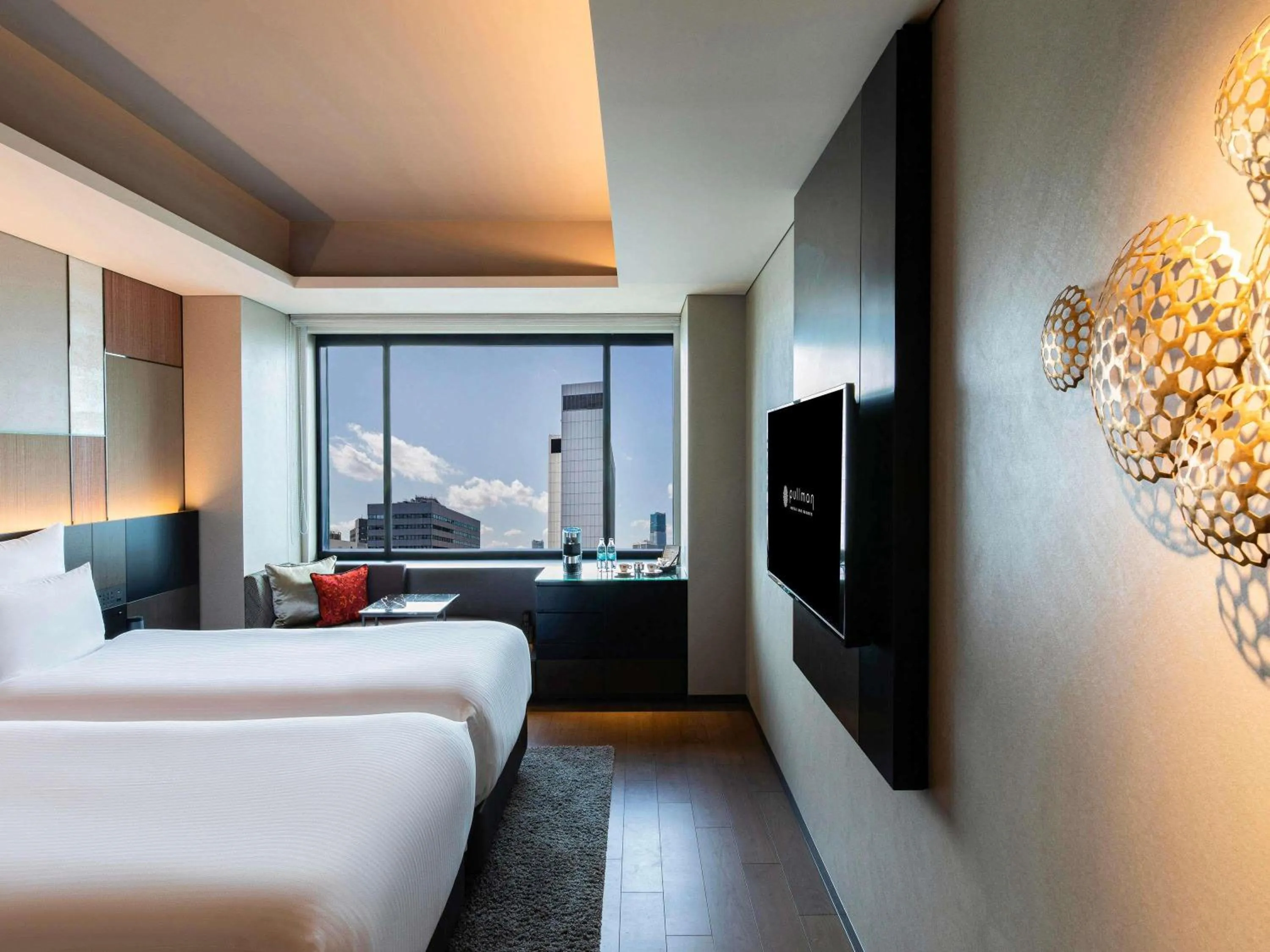 Bedroom, Bed in Pullman Tokyo Tamachi