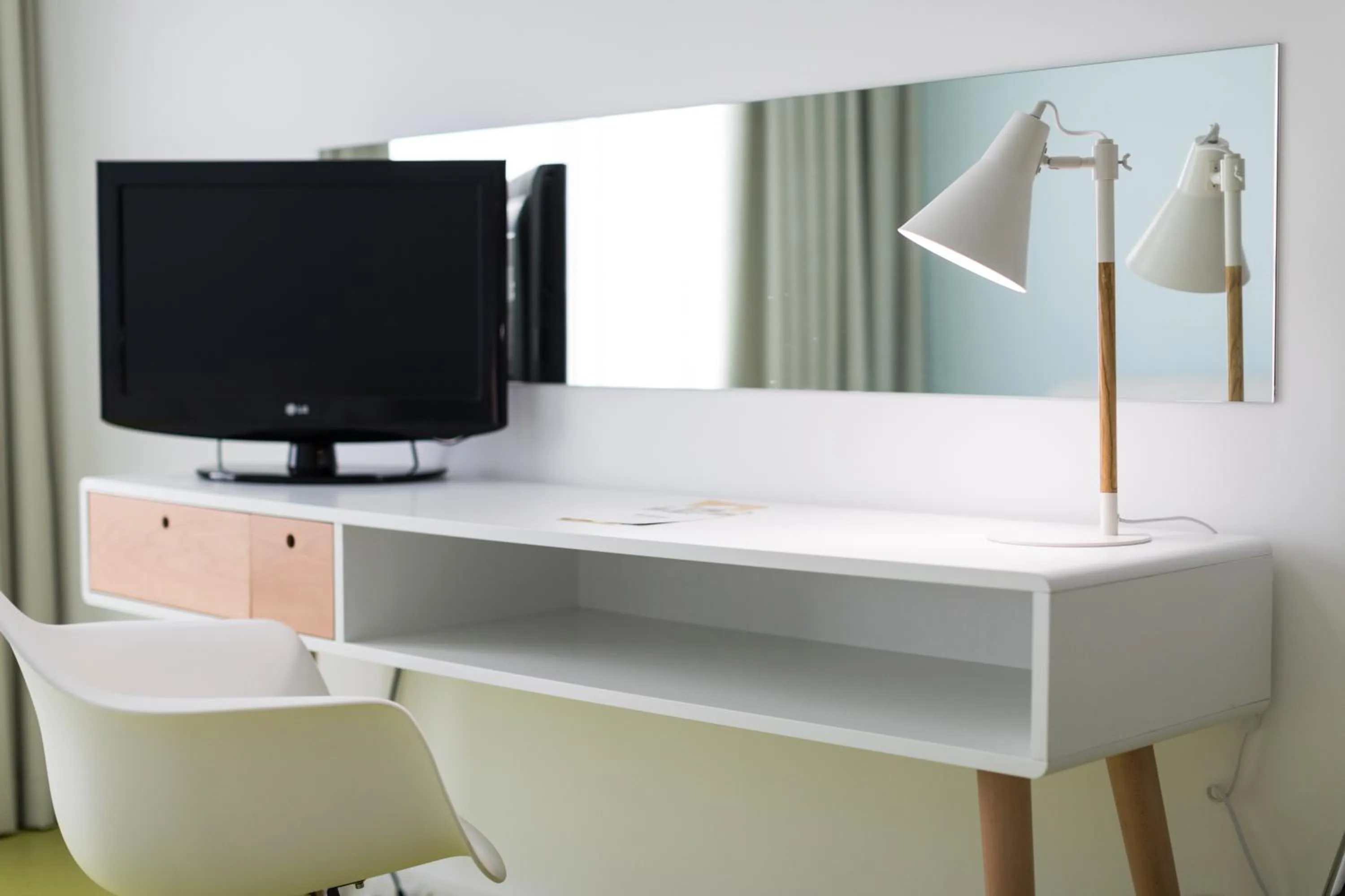 Bedroom in Legendary Porto Hotel