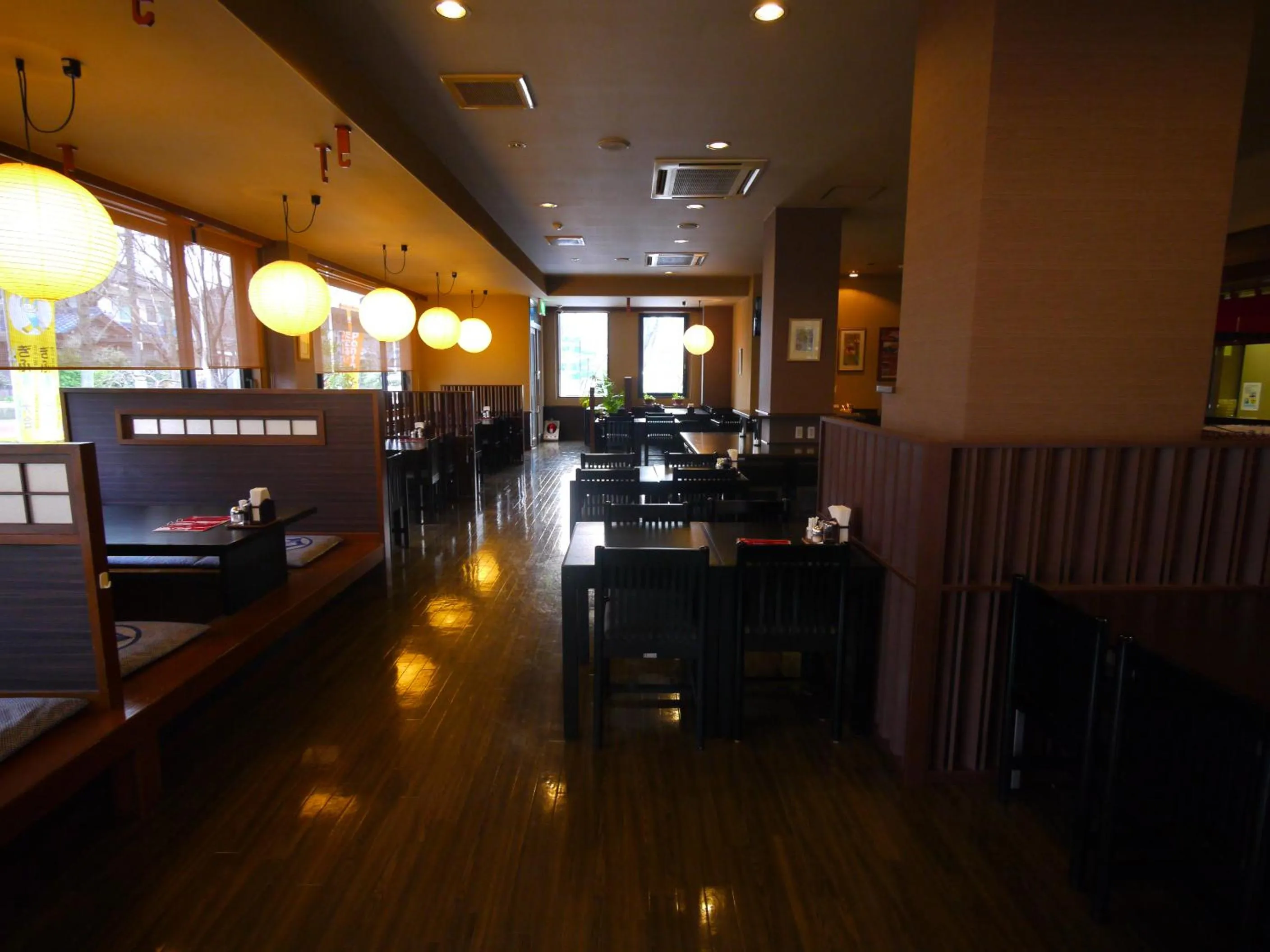 Restaurant/places to eat in Hotel Route-Inn Kakamigahara