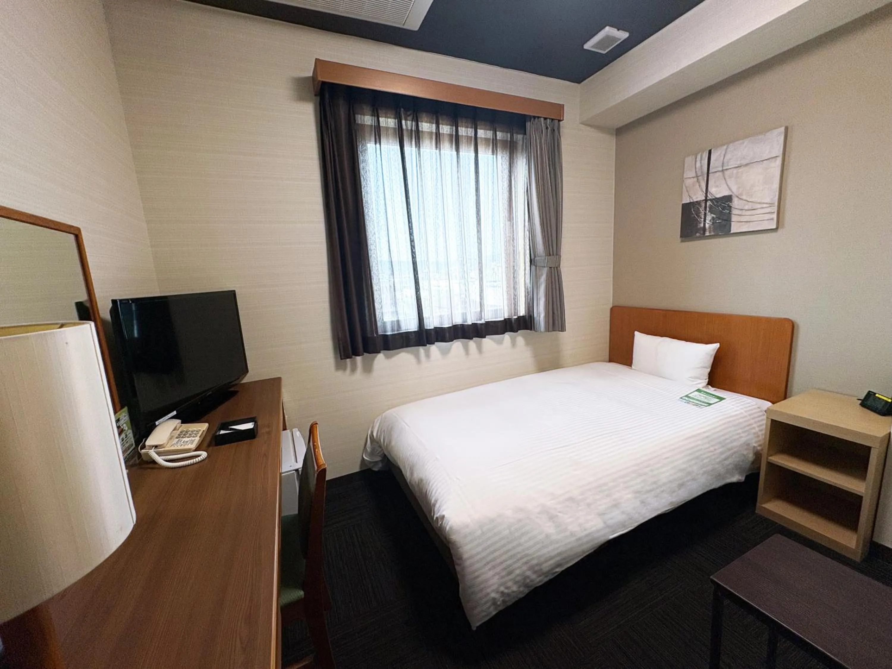 Photo of the whole room, Bed in Hotel Route-Inn Kani