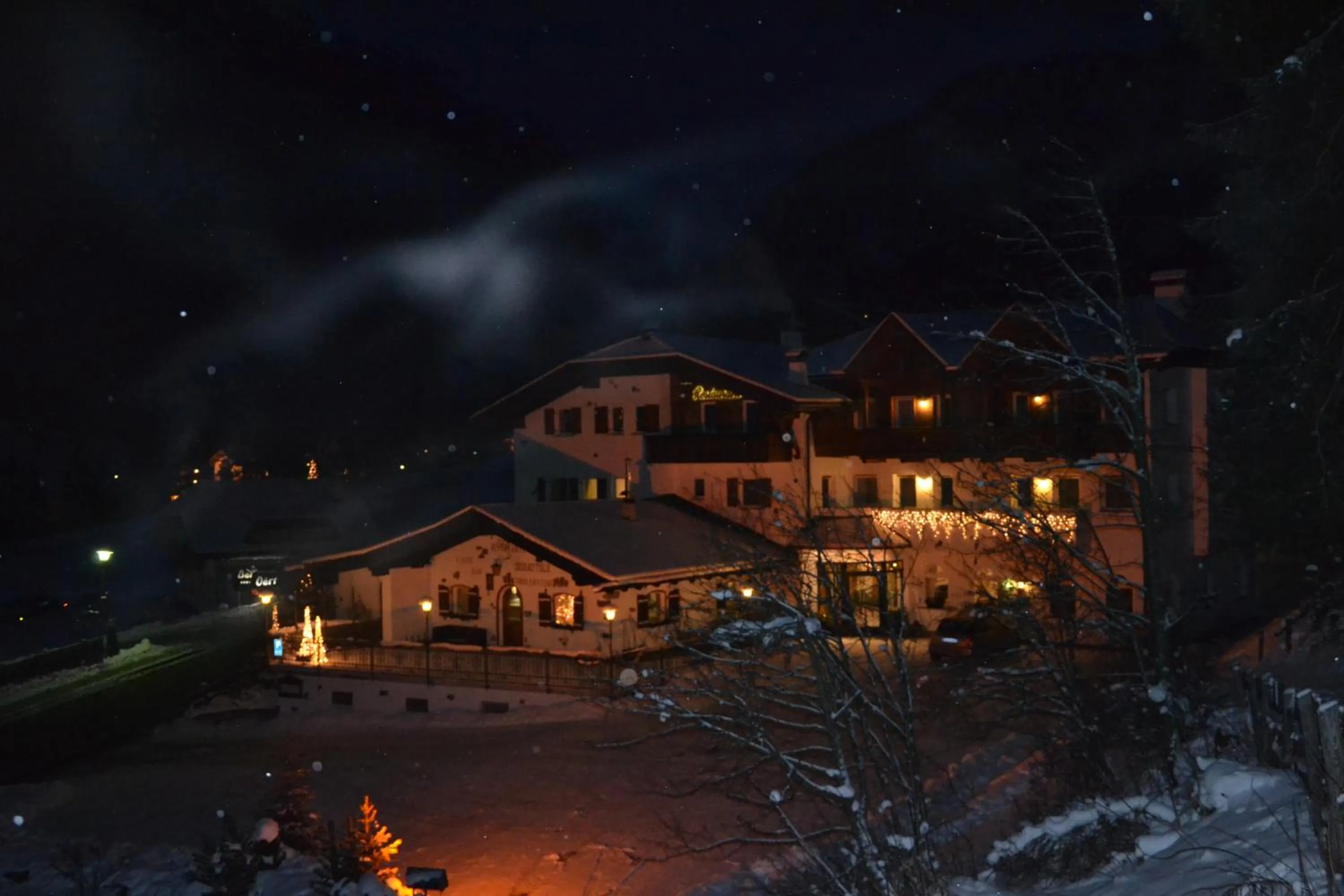 Night in Hotel Scoiattolo