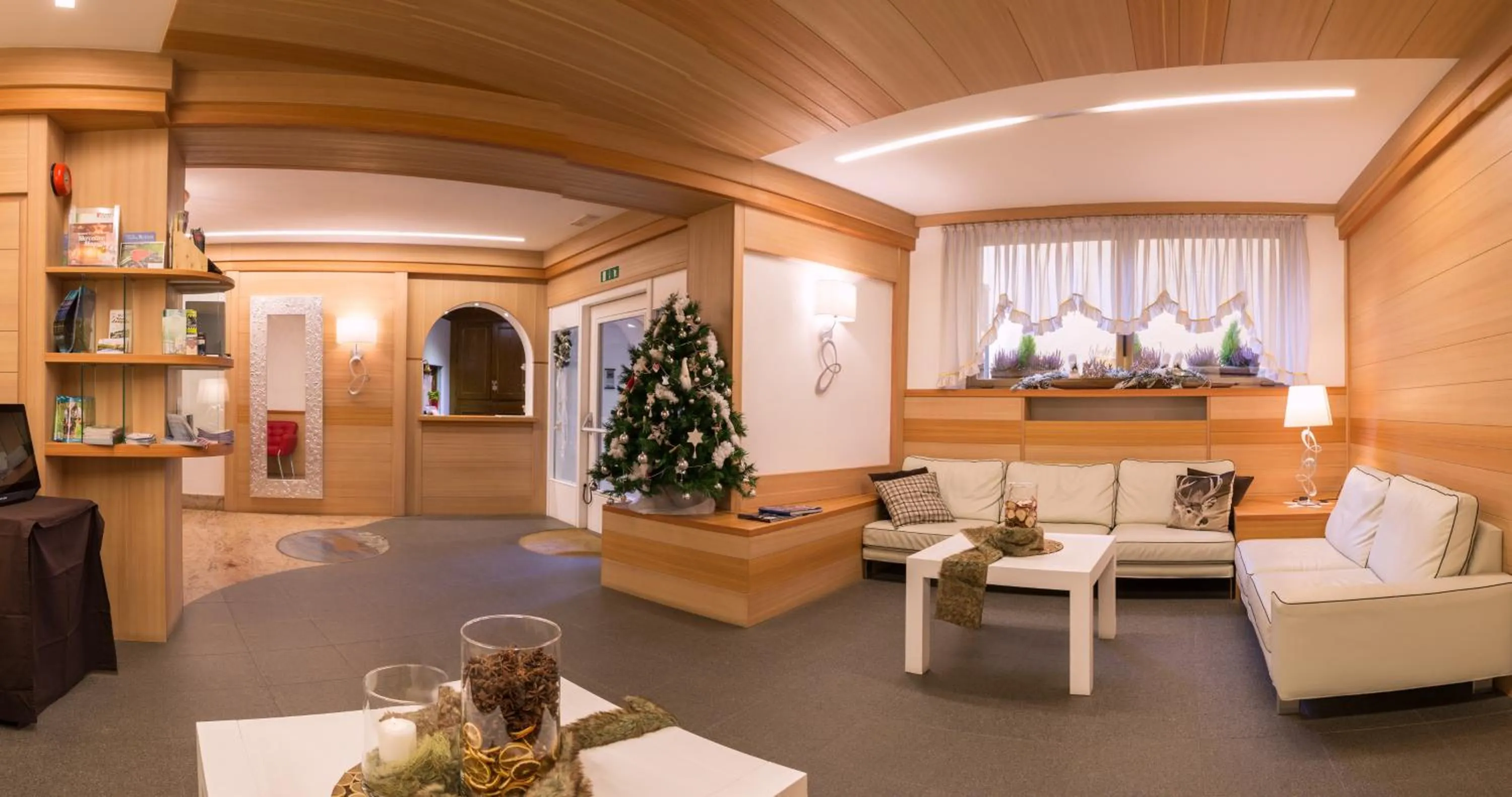 Lobby or reception in Hotel Al Cervo