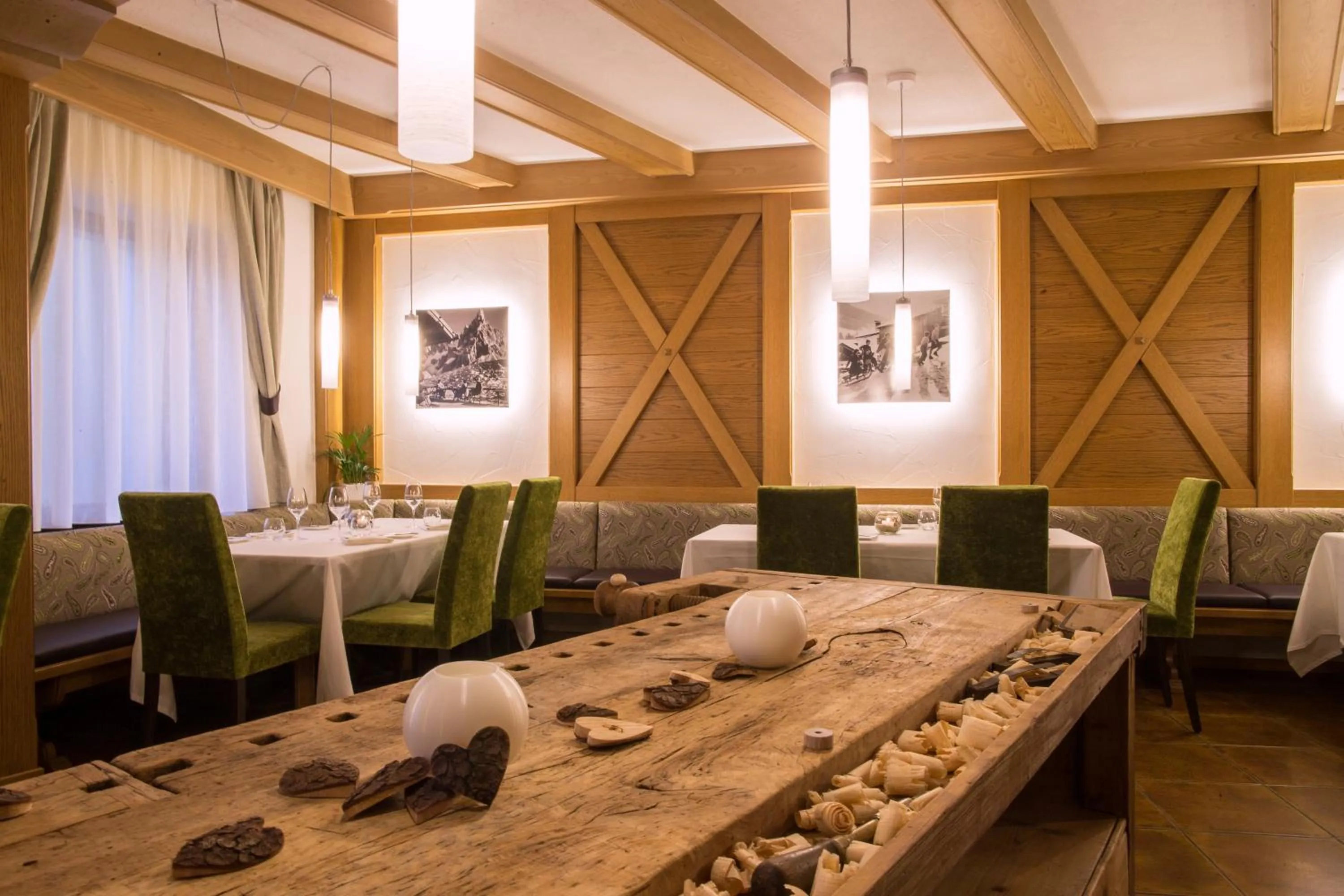 Restaurant/places to eat in Hotel Al Cervo