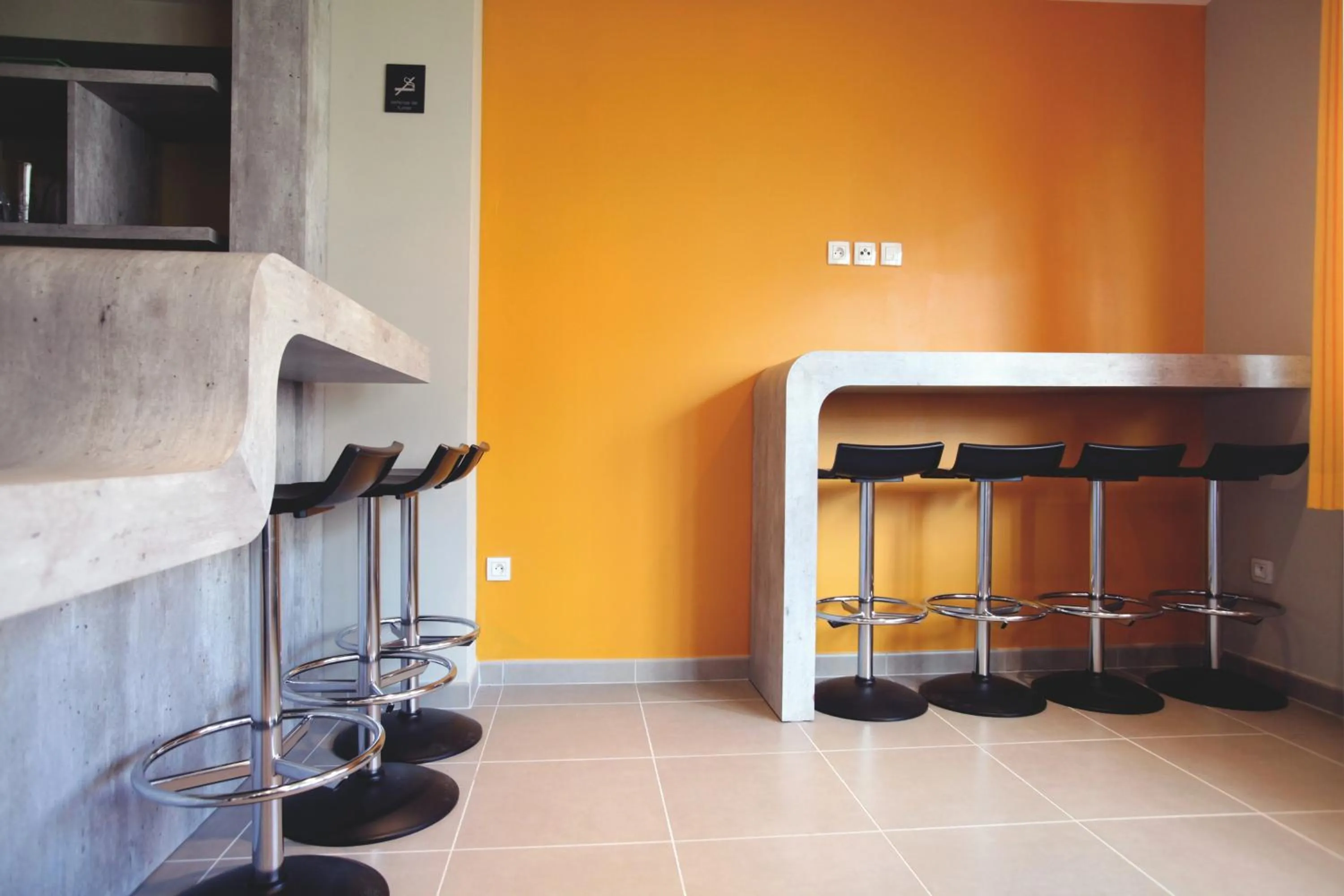 Communal lounge/ TV room in Résidence Les Portes d'Espagne