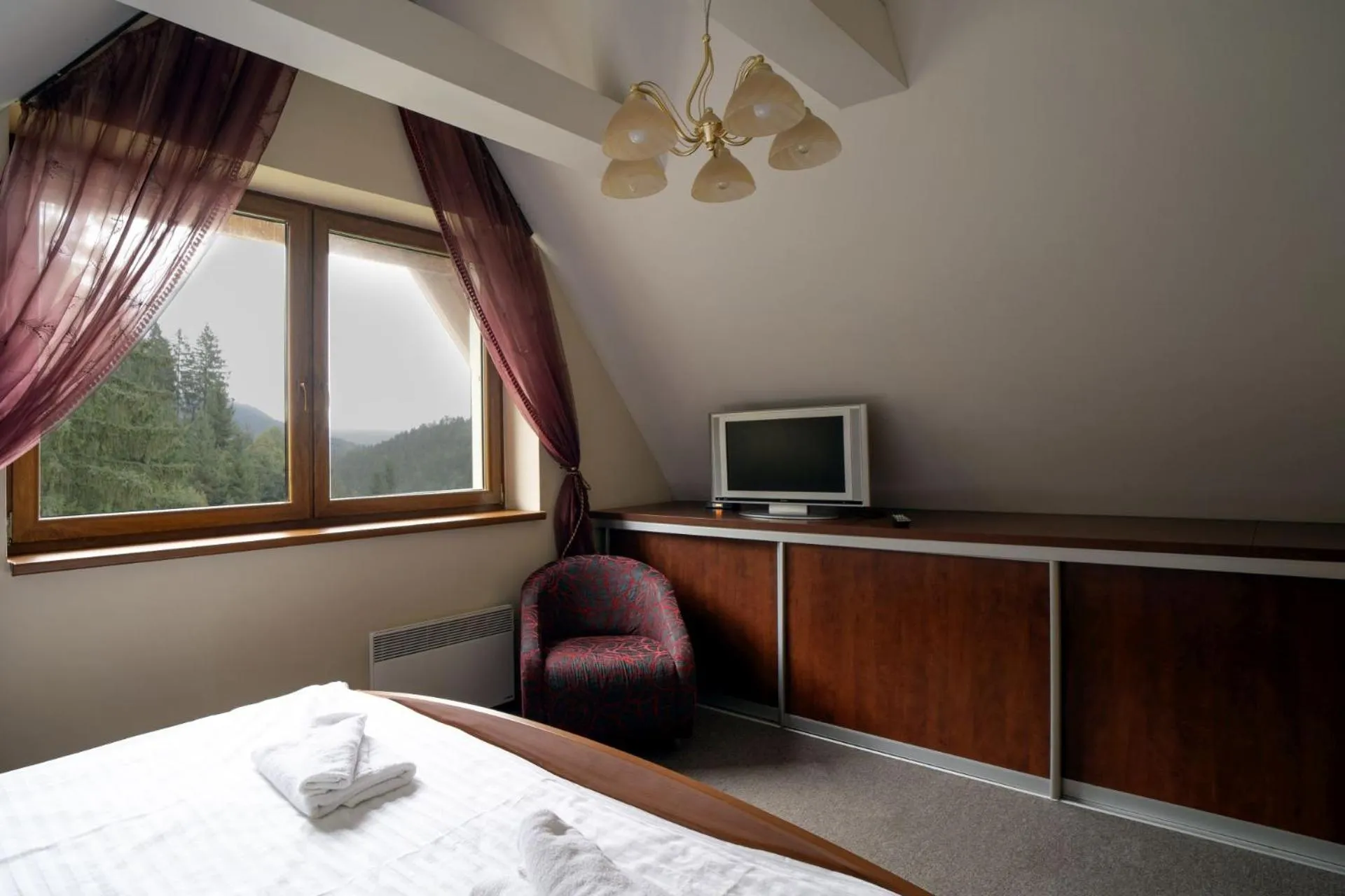 View (from property/room), Bed in Apartmánový dom Fatrapark 1 s Wellness - Hlavná recepcia