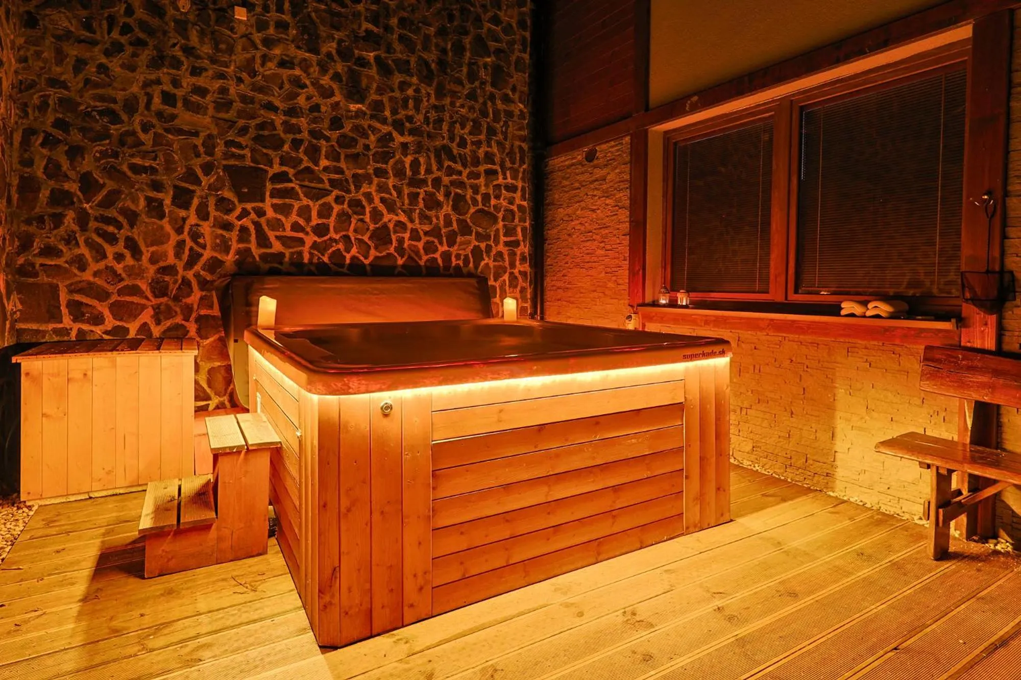 Hot Tub in Apartmánový dom Fatrapark 1 s Wellness - Hlavná recepcia