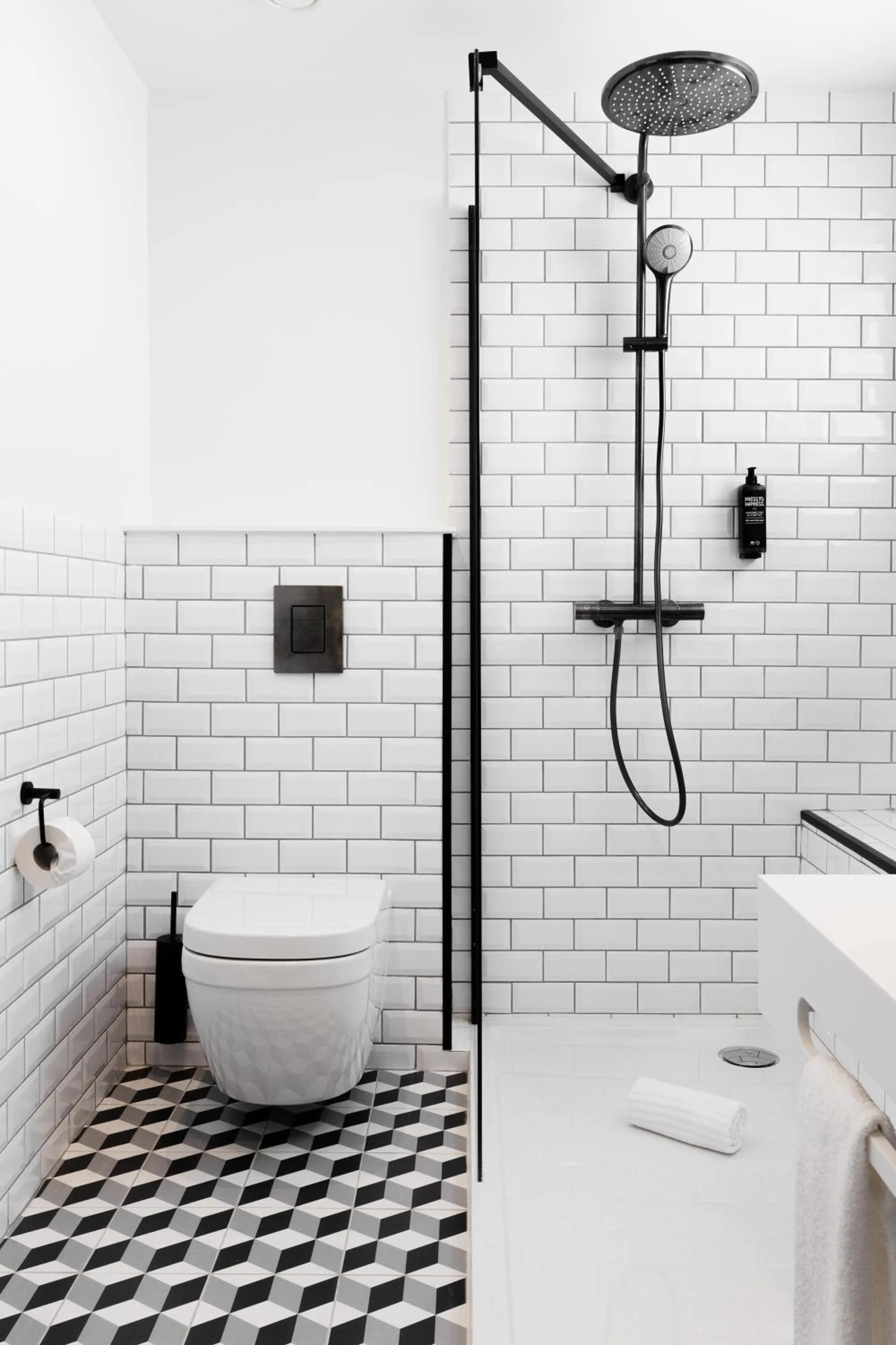 Bathroom in Ibis Styles Lisboa Centro Liberdade NE