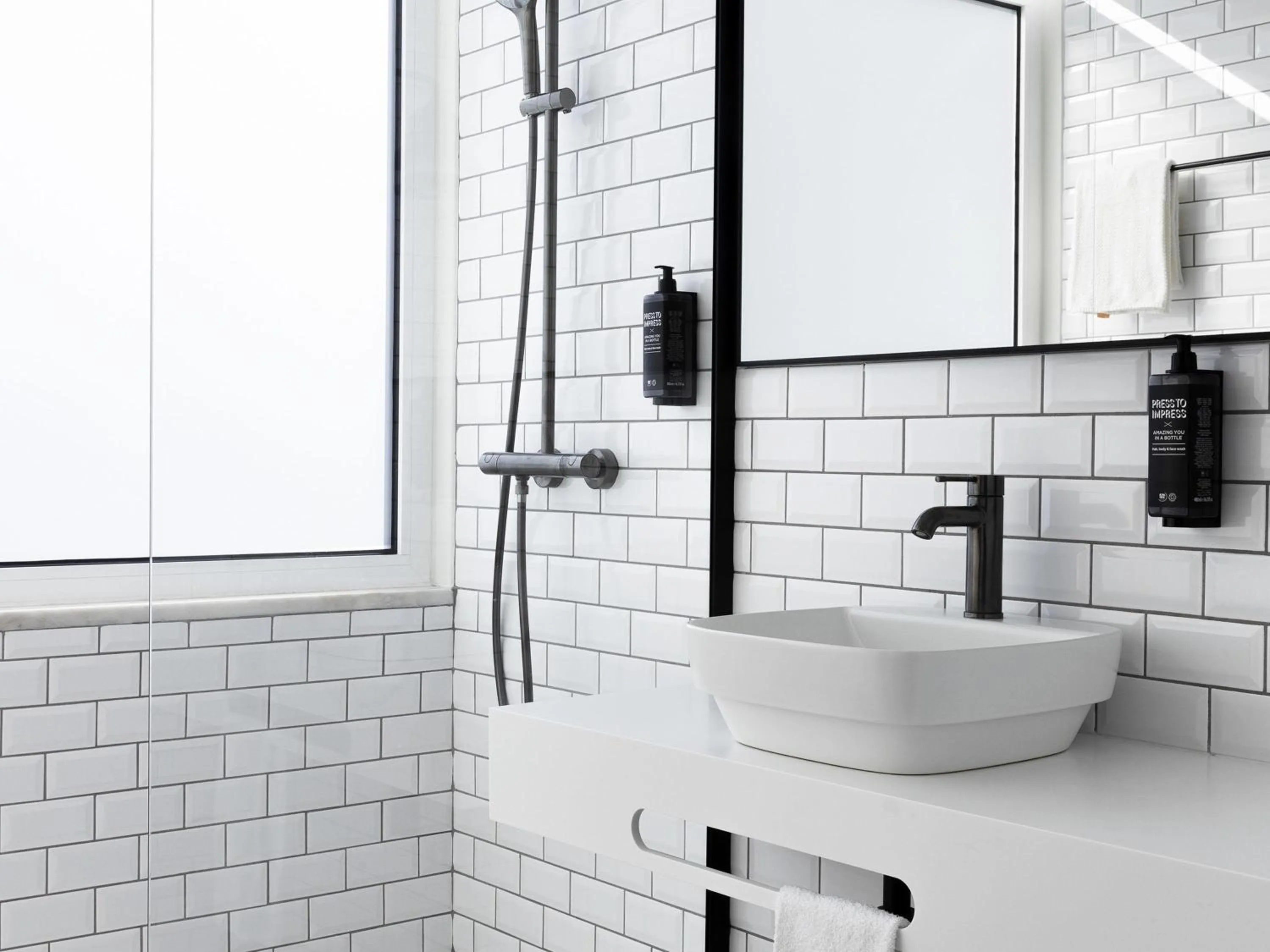 Bedroom in Ibis Styles Lisboa Centro Liberdade NE