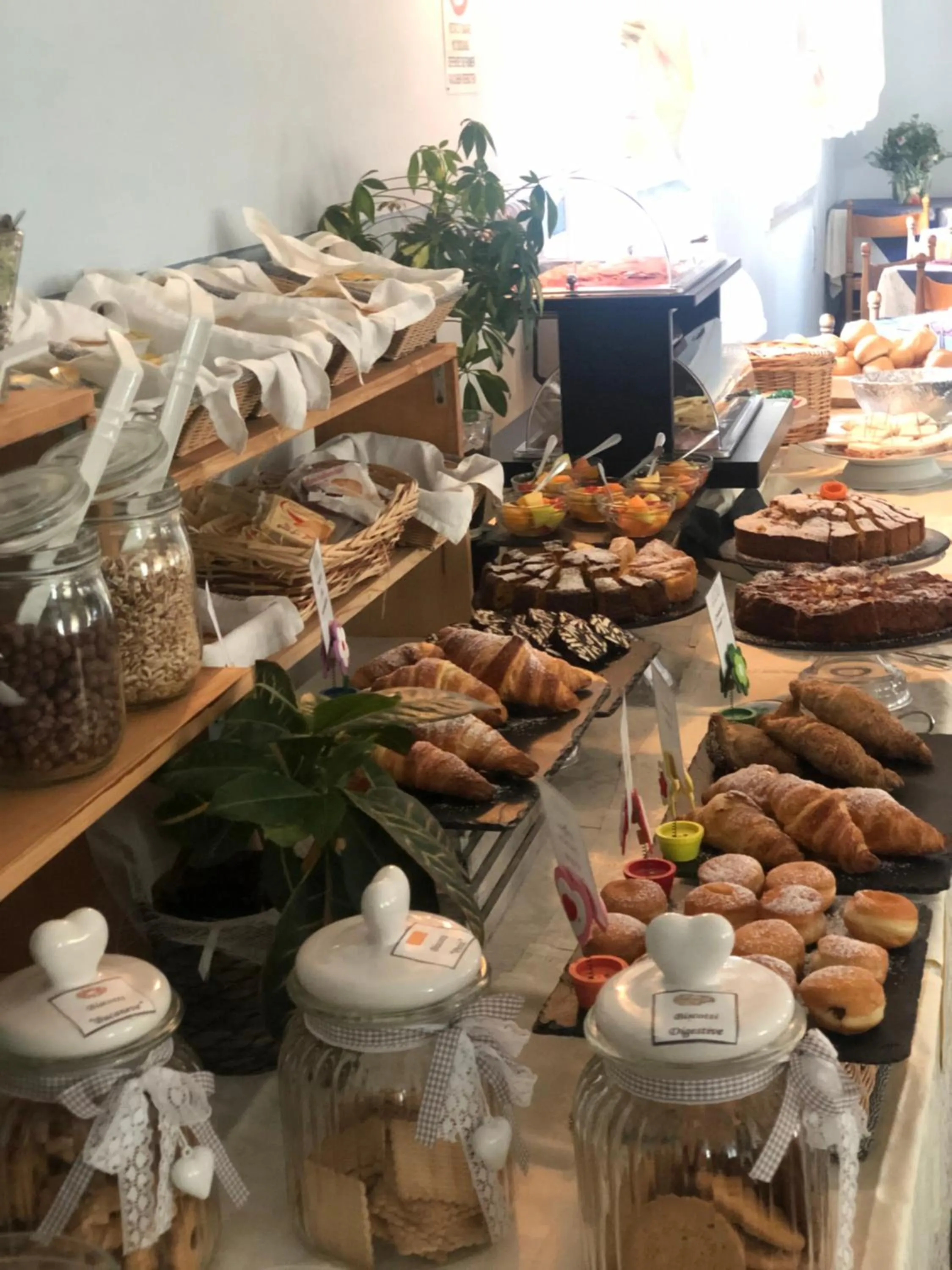 Food and drinks in Hotel Savoia