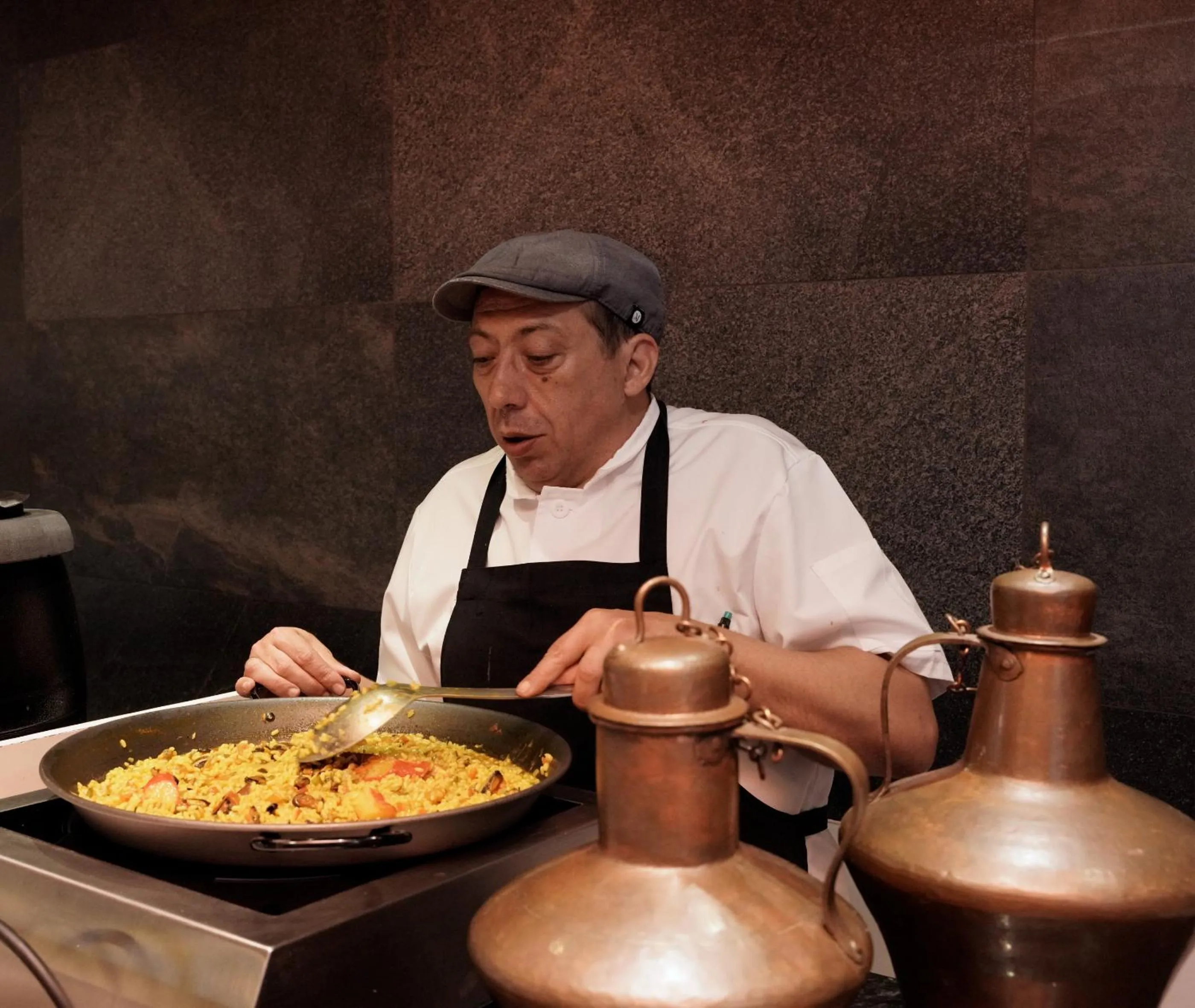 Restaurant/places to eat in Interpass Vau Hotel Apartamentos