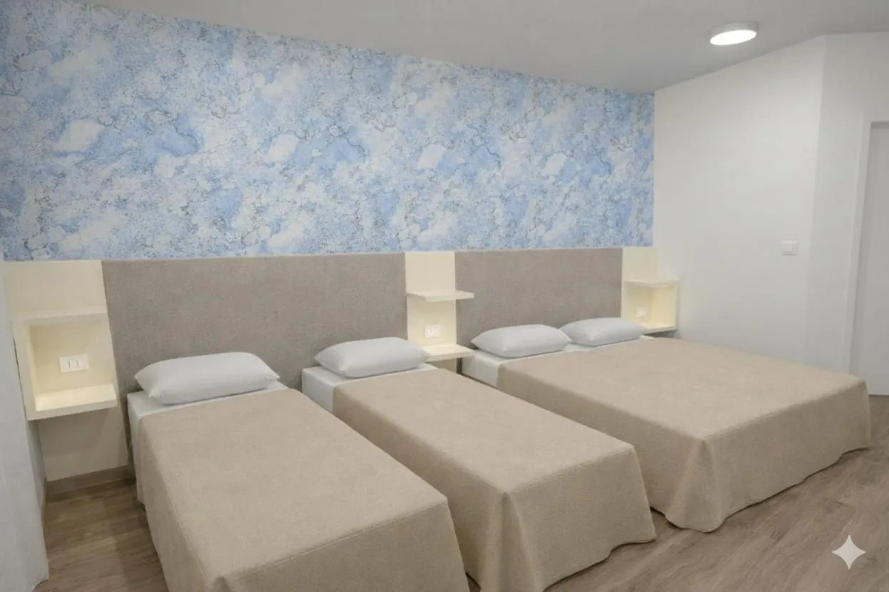 Photo of the whole room, Bed in Hotel Airone