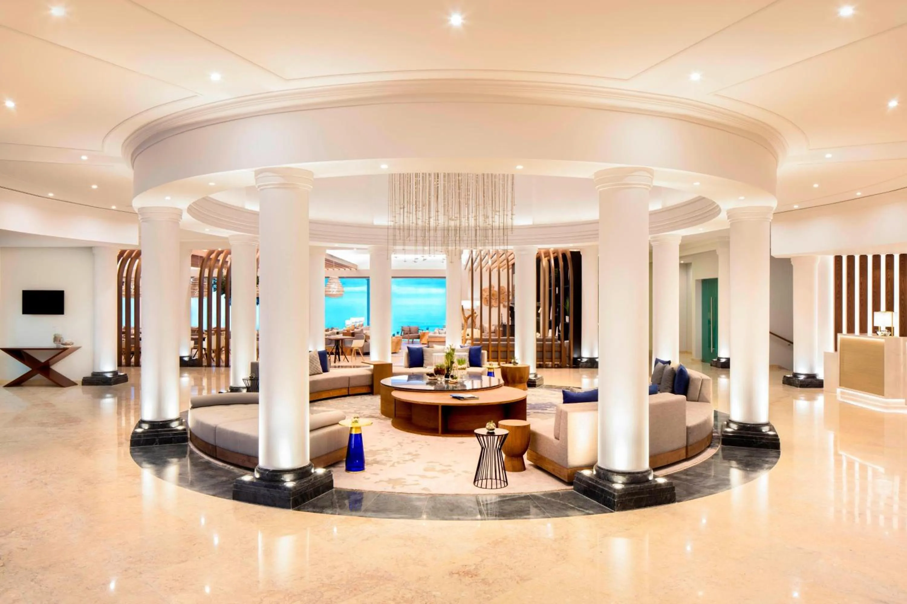 Lobby or reception in Praia D'El Rey Marriott Golf & Beach Resort
