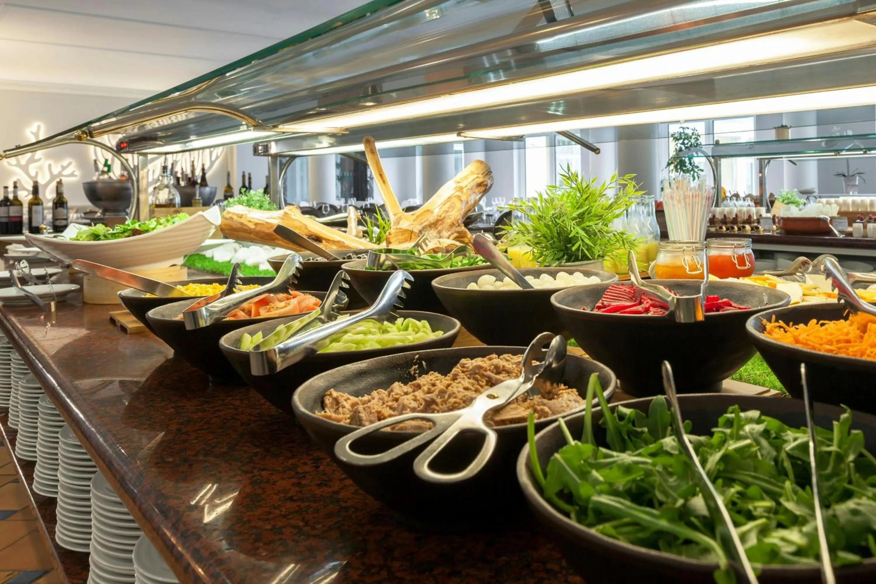 Restaurant/places to eat in Praia D'El Rey Marriott Golf & Beach Resort