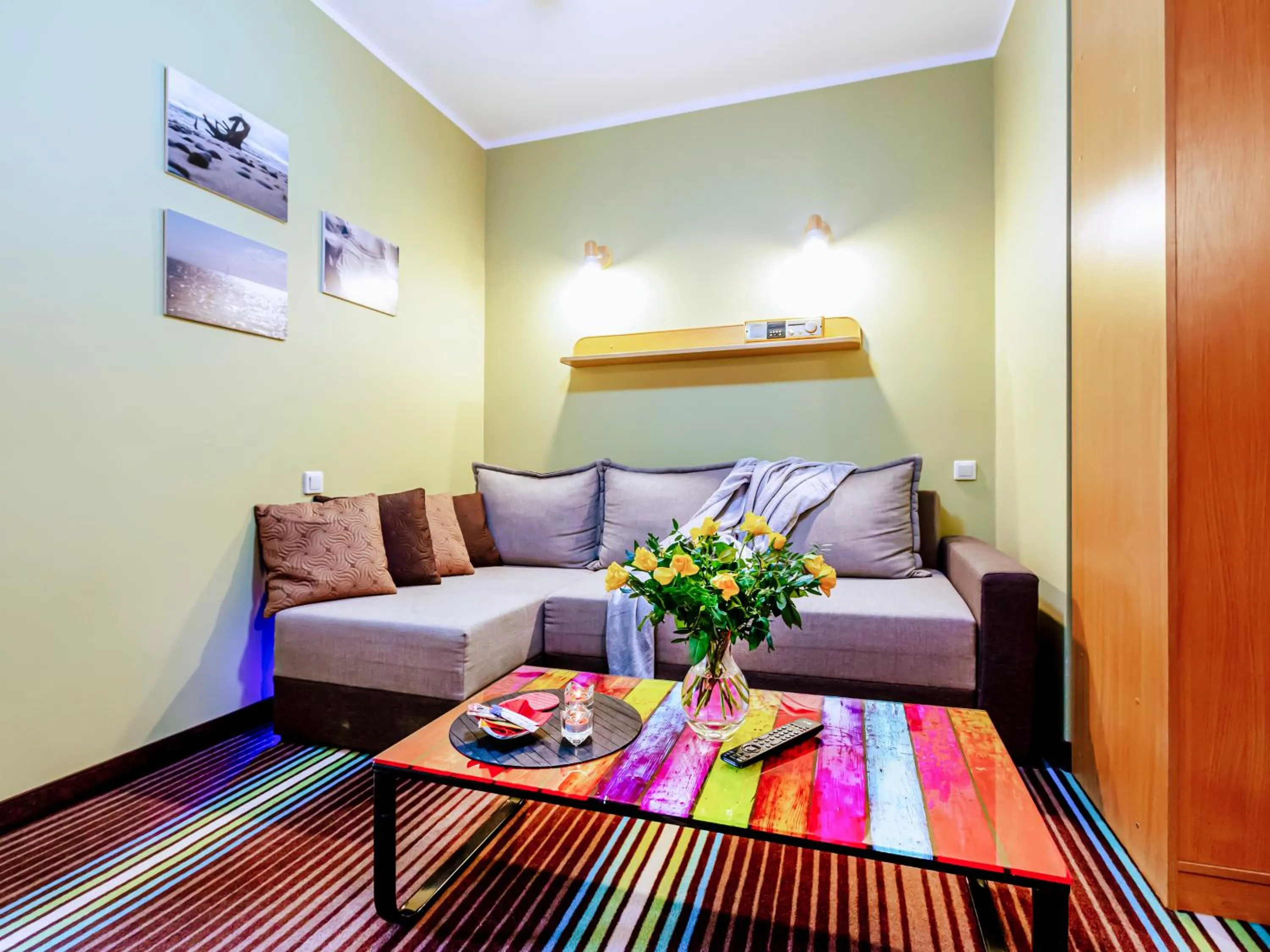 TV and multimedia in Willa Luna