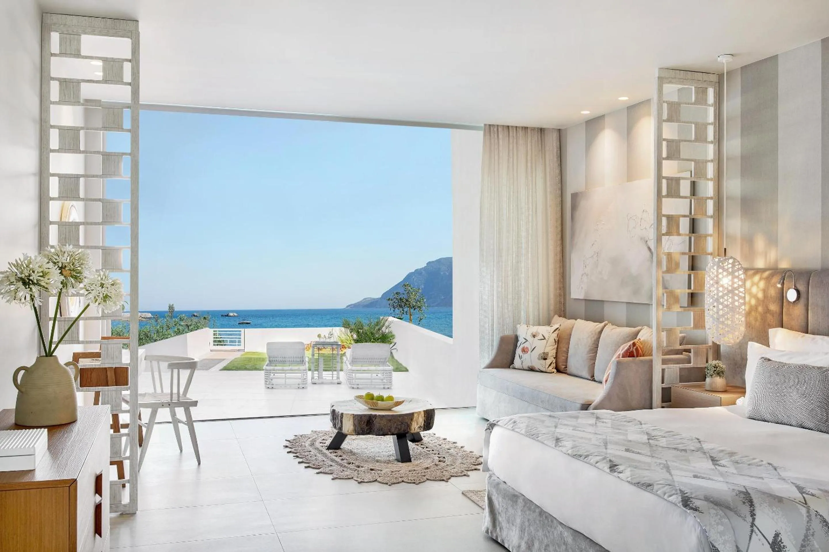 Photo of the whole room, Bed in Ikos Aria