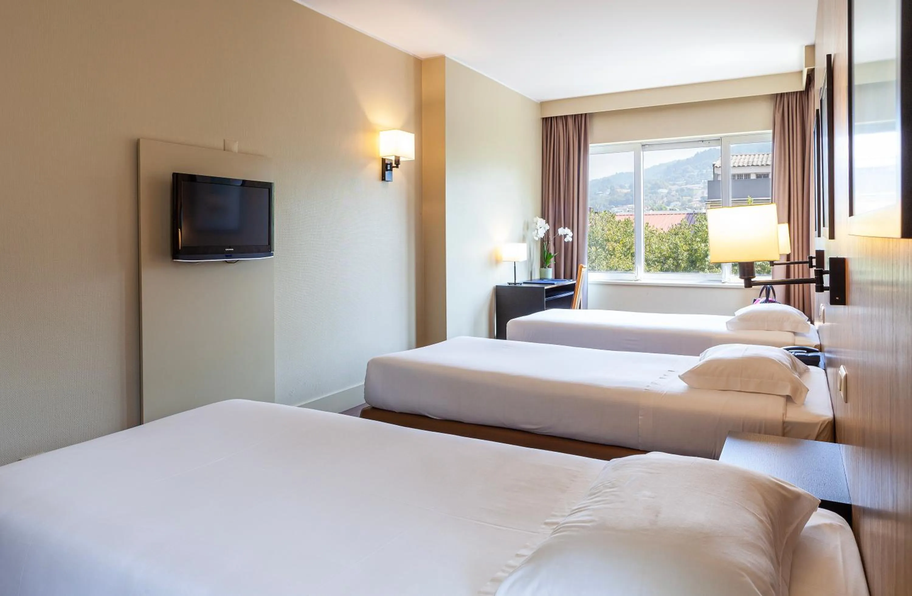 Bedroom, Bed in Hotel Fundador