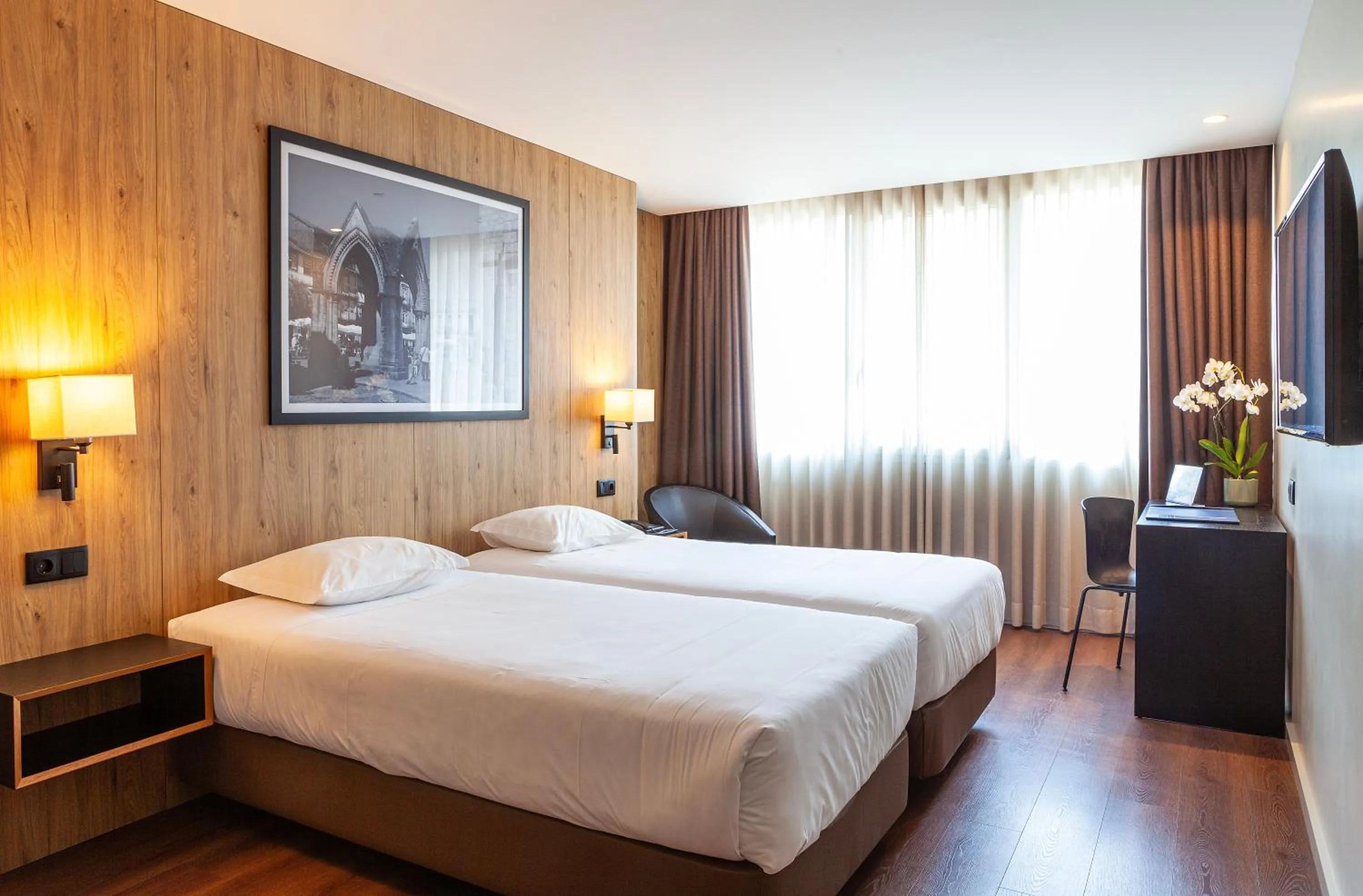 Bedroom, Bed in Hotel Fundador