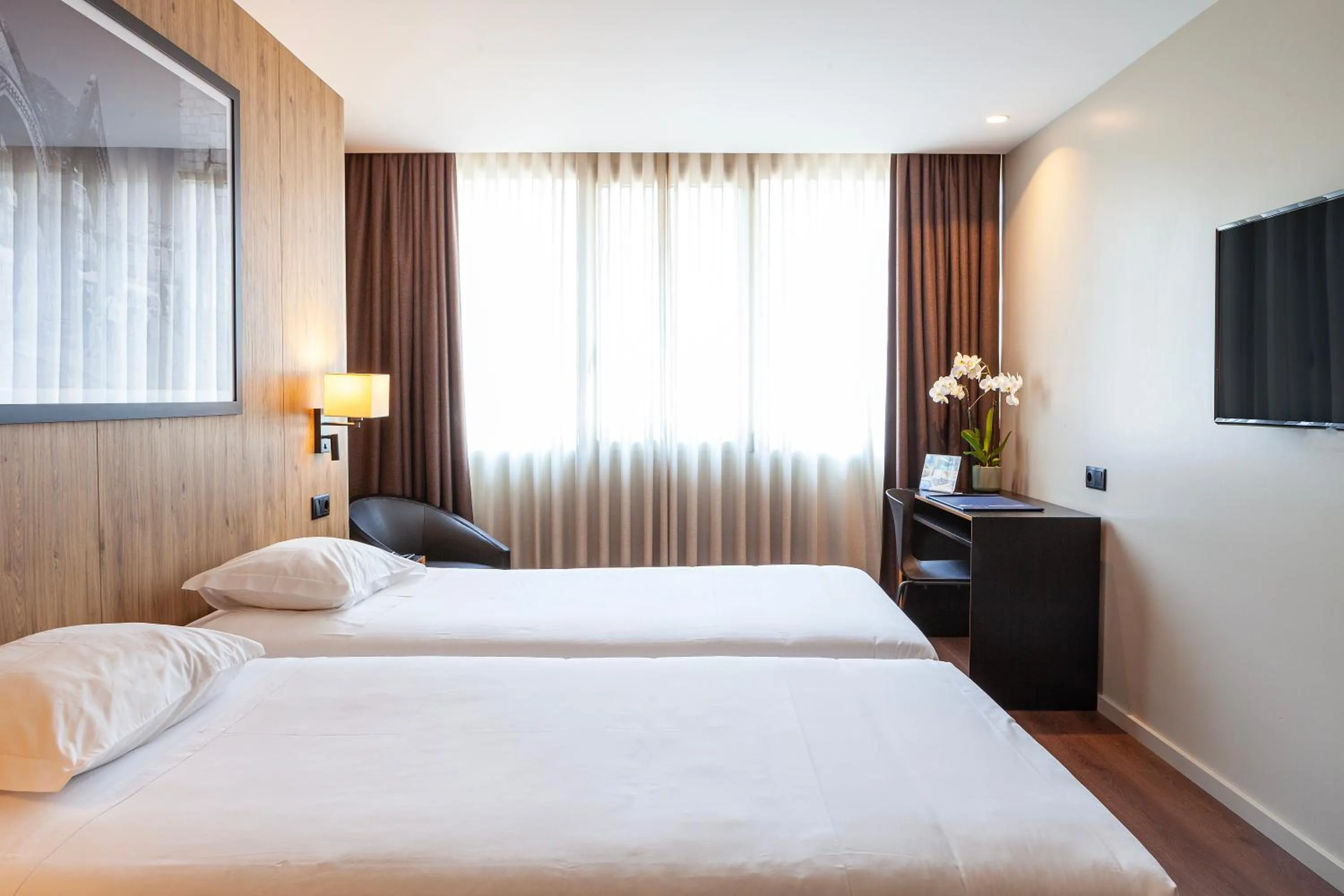 Bedroom, Bed in Hotel Fundador