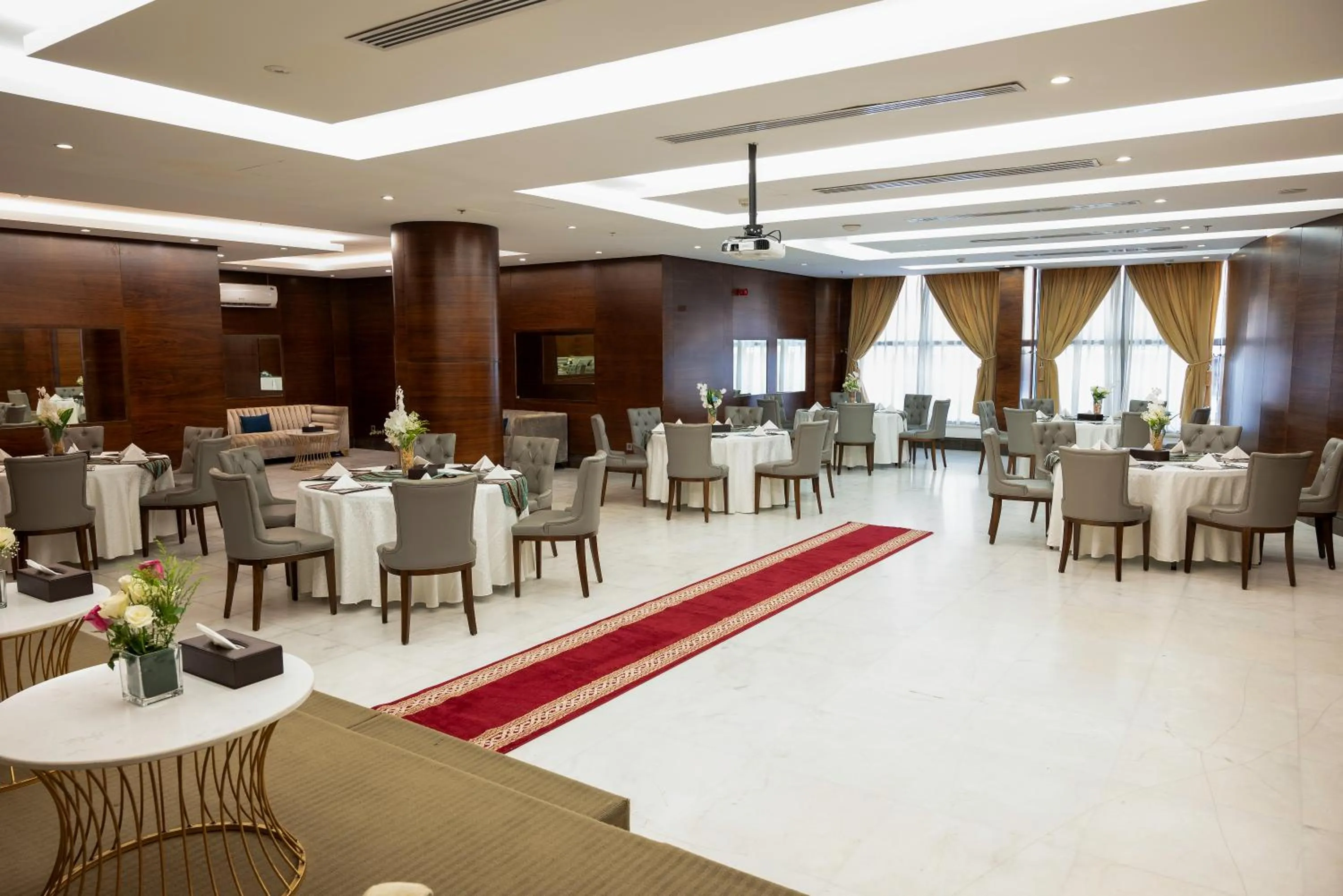 Banquet/Function facilities in Ruve Jeddah Hotel