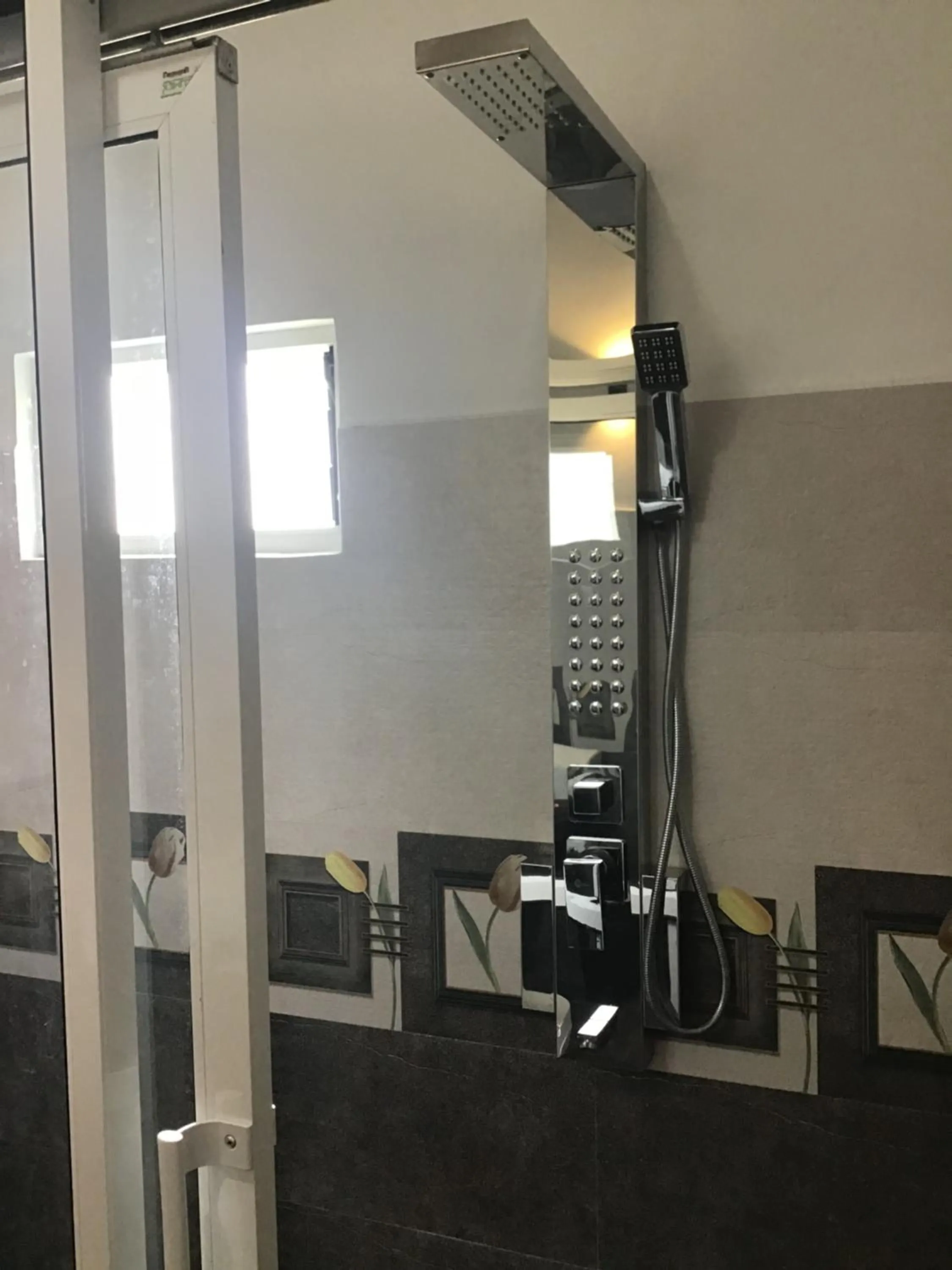 Bathroom in Avonil Resort Yala