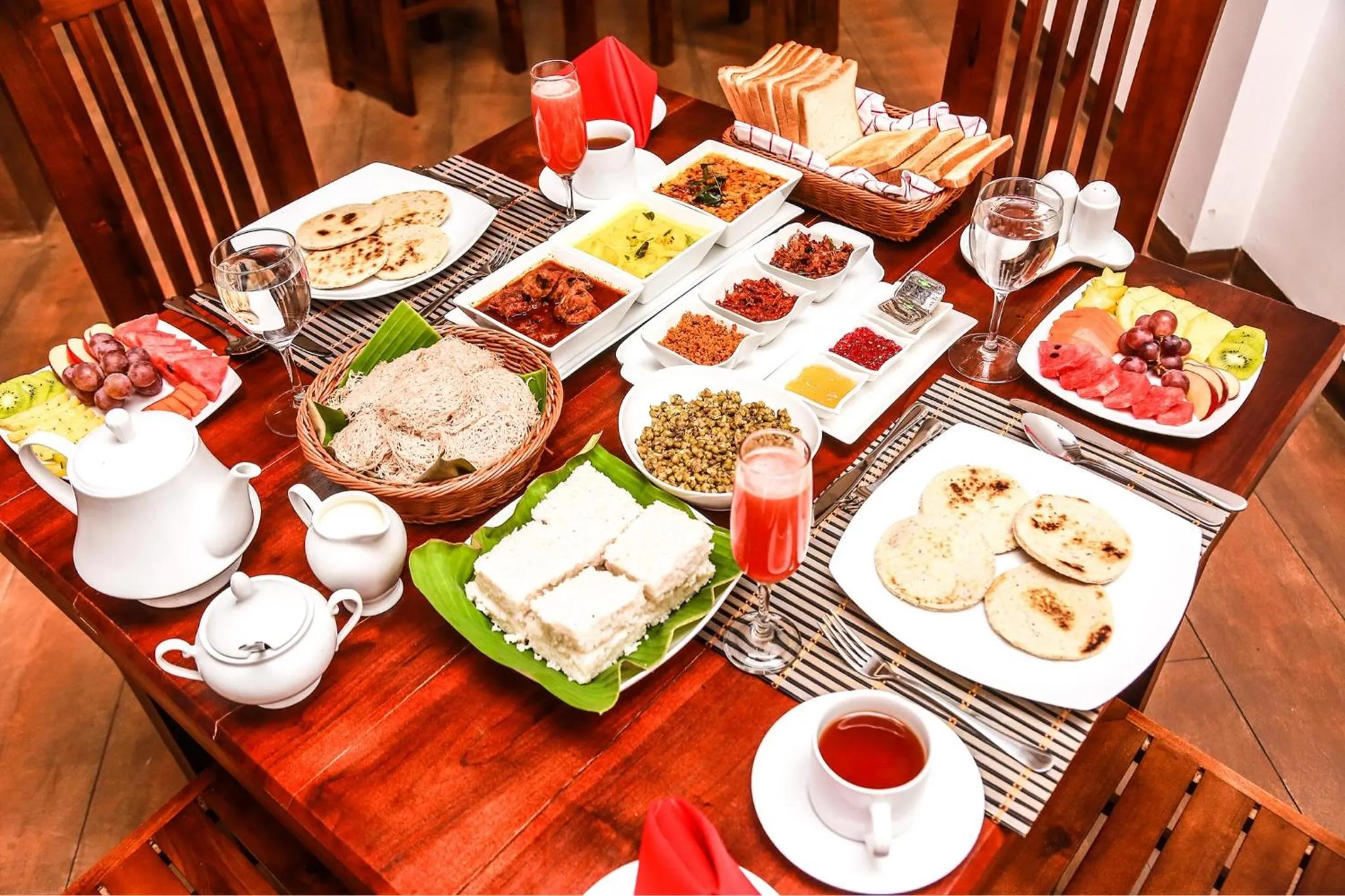 Breakfast in Avonil Resort Yala