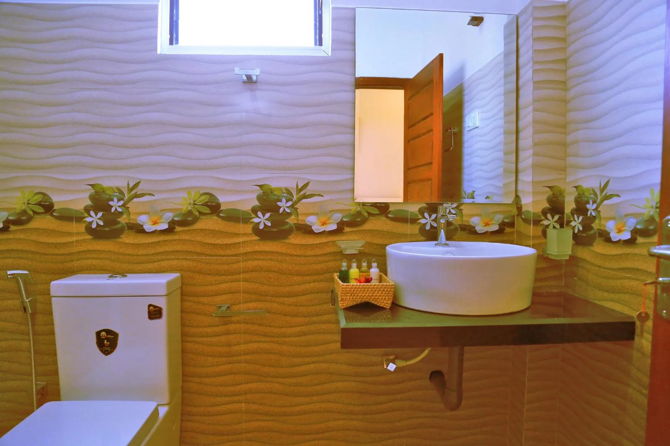 Bathroom in Avonil Resort Yala