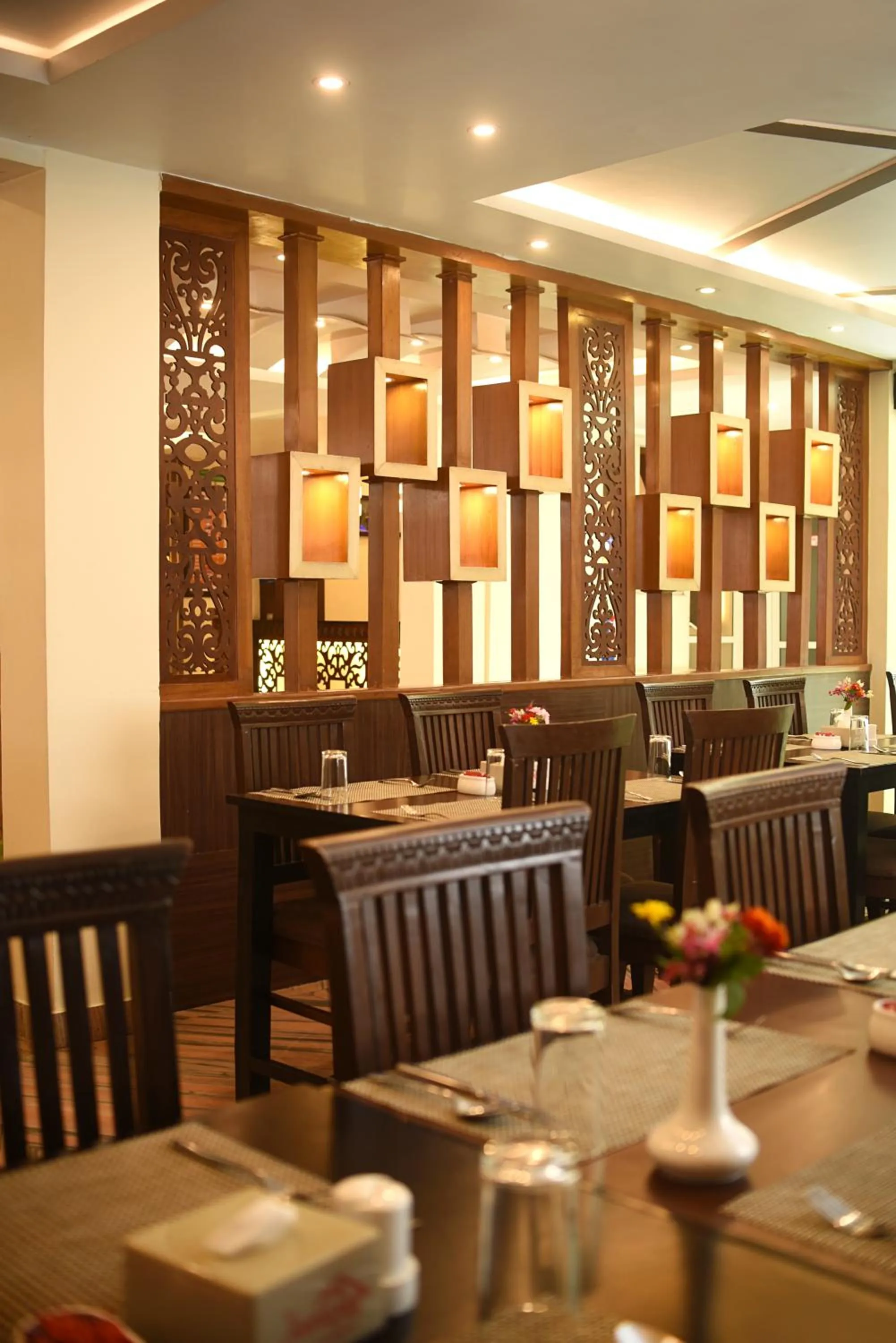 Restaurant/places to eat in Hotel Jampa