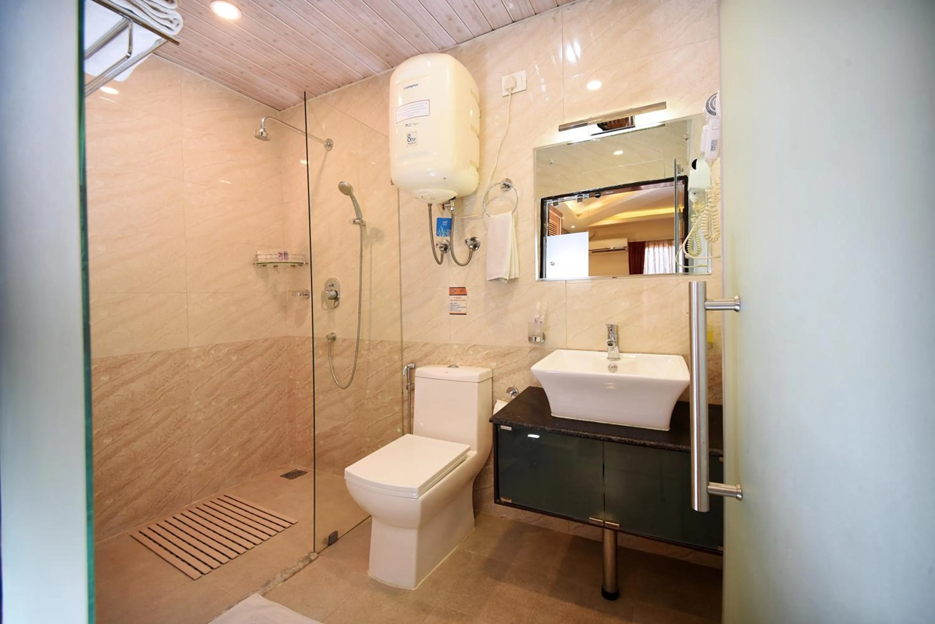 Bathroom in Hotel Jampa