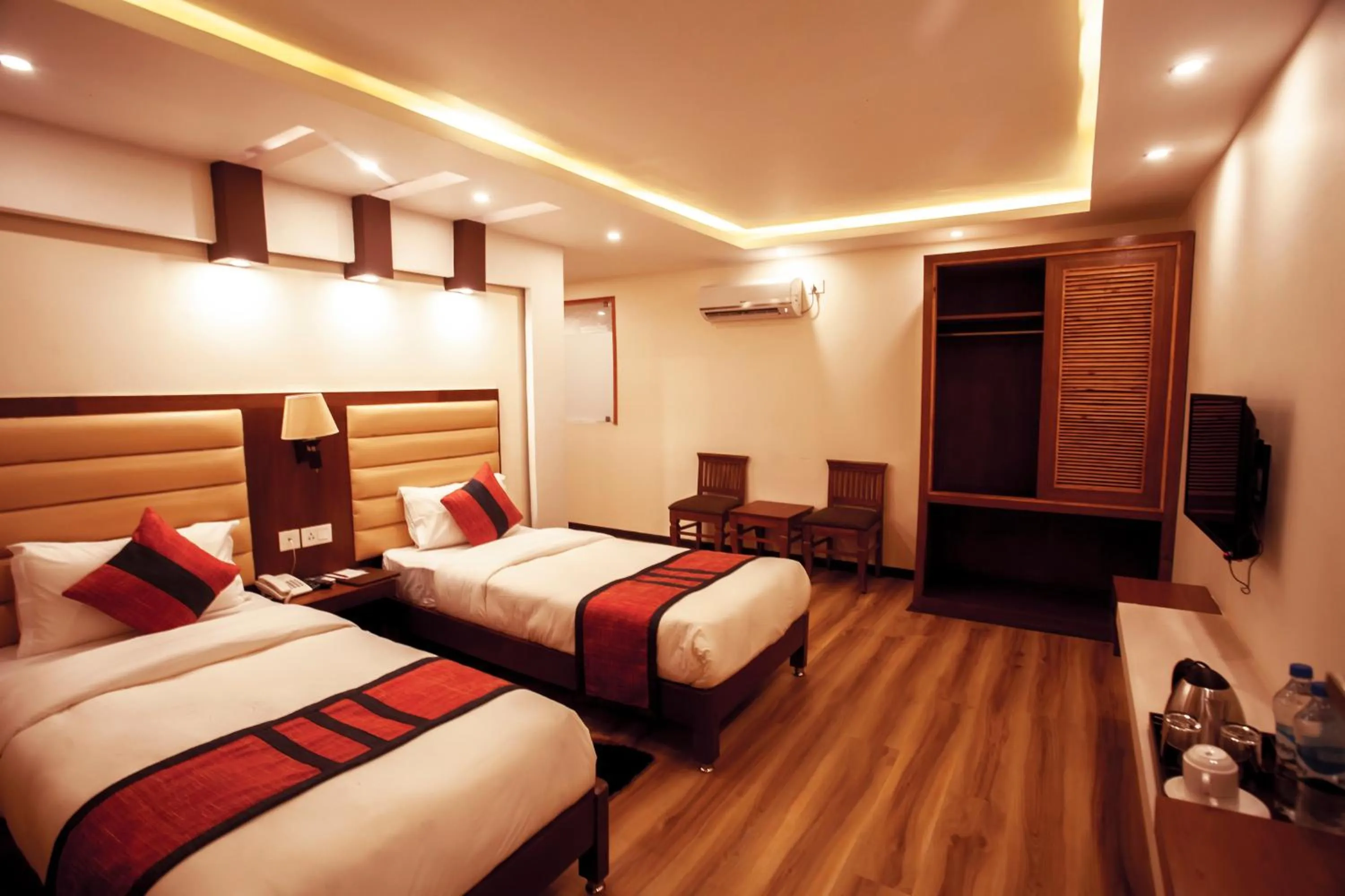 Other, Bed in Hotel Jampa