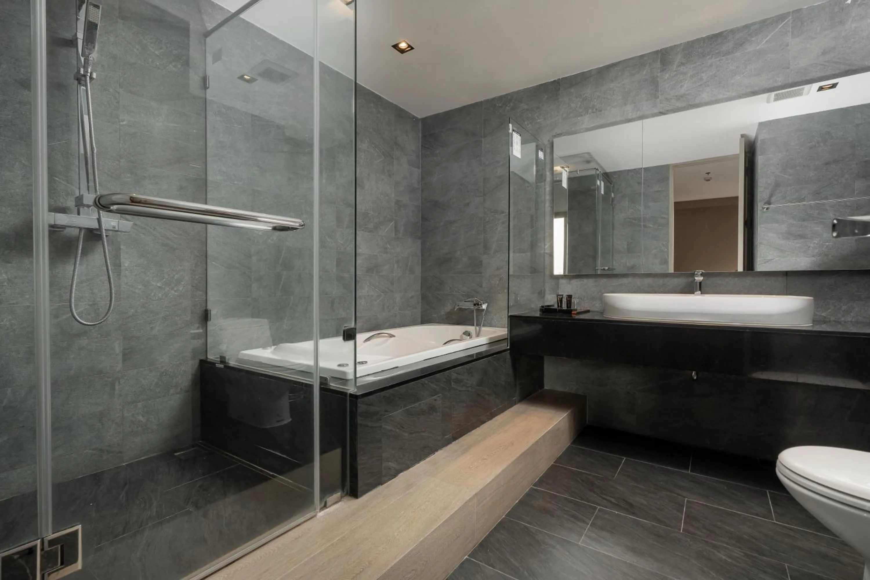 Toilet in Zayn Hotel Bangkok - Airport Link Access