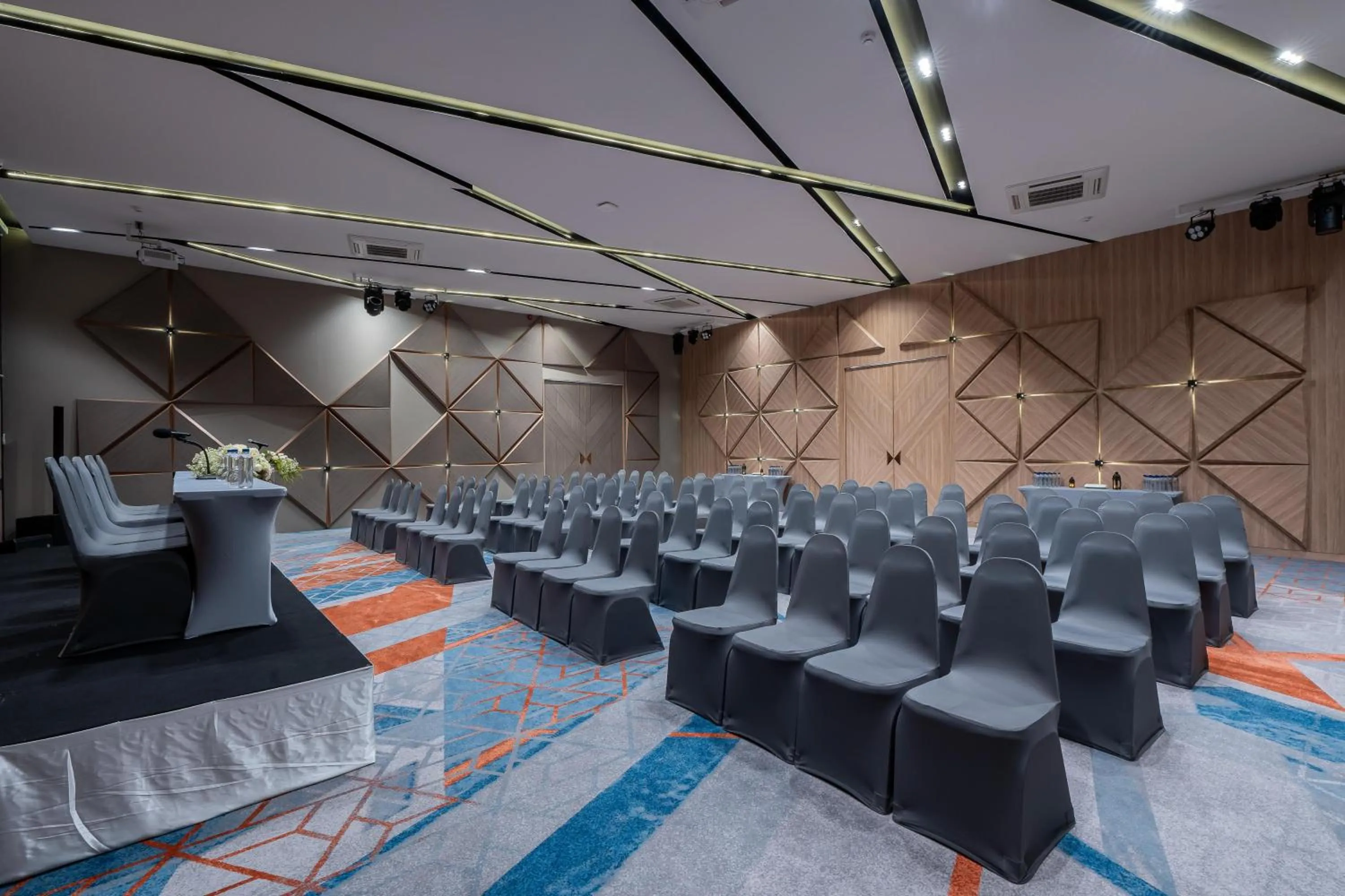 Meeting/conference room in Zayn Hotel Bangkok - Airport Link Access