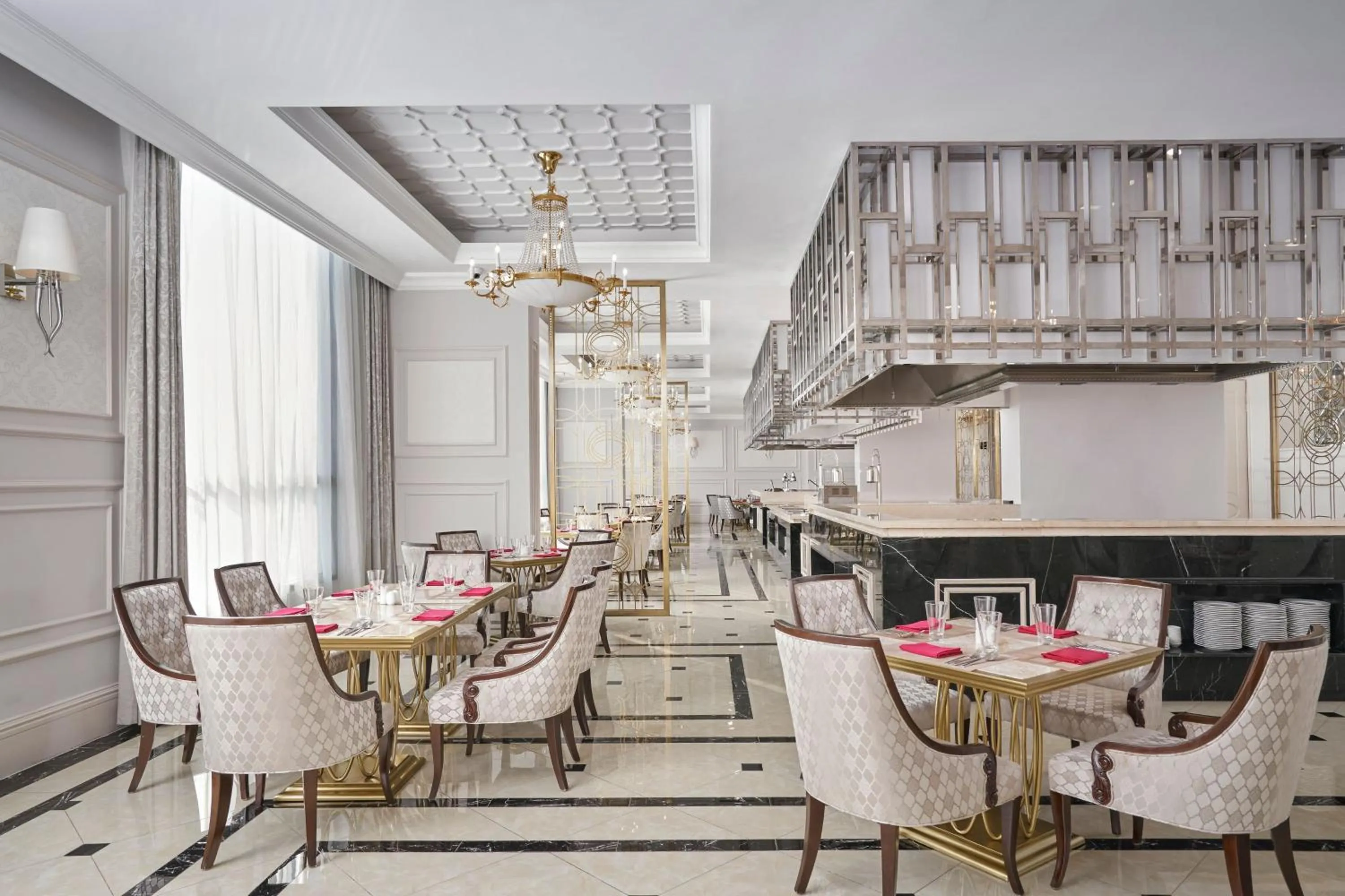 Breakfast in Four Points by Sheraton Lang Son