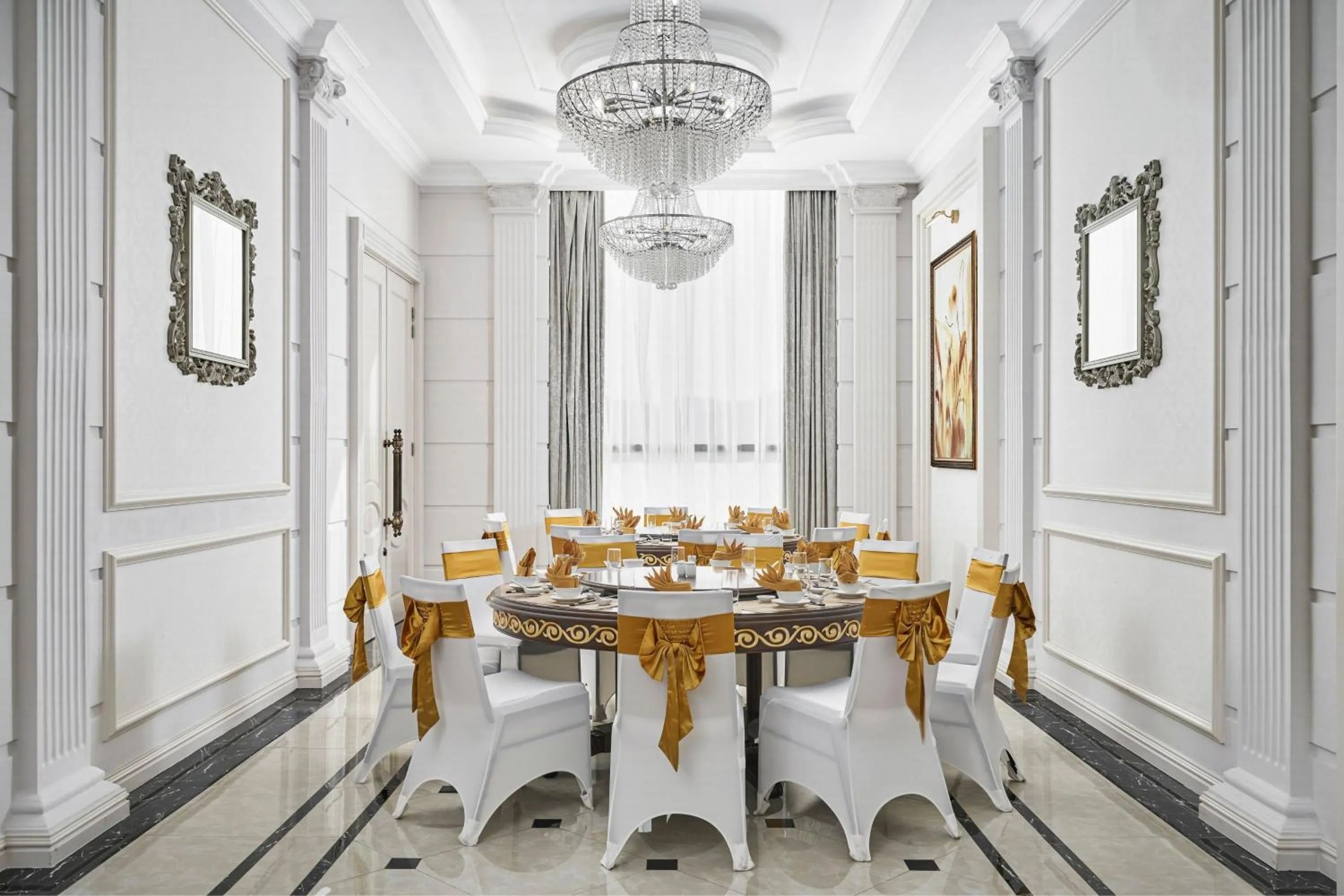 Restaurant/places to eat in Four Points by Sheraton Lang Son