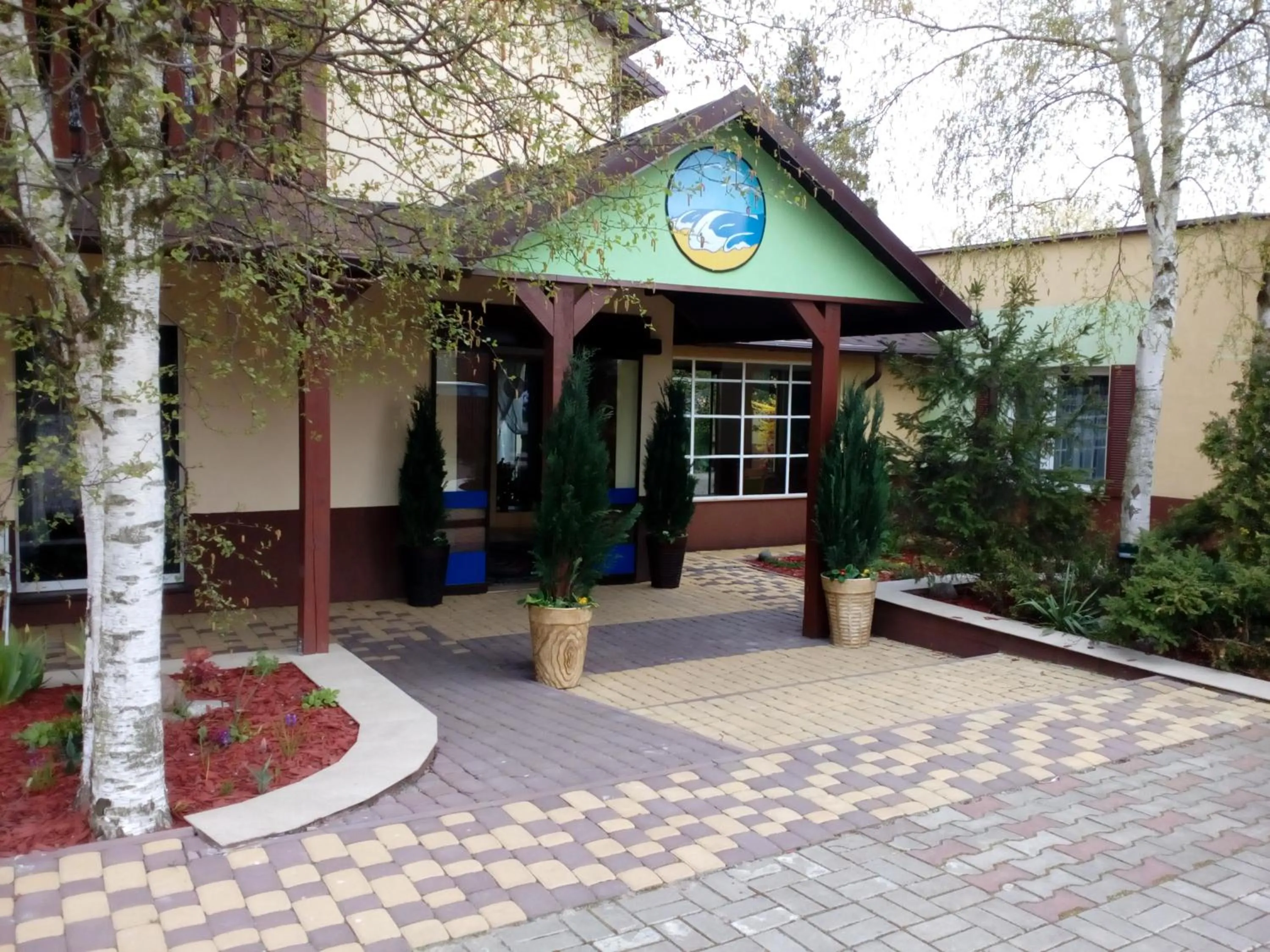 Facade/entrance in OW Sargus