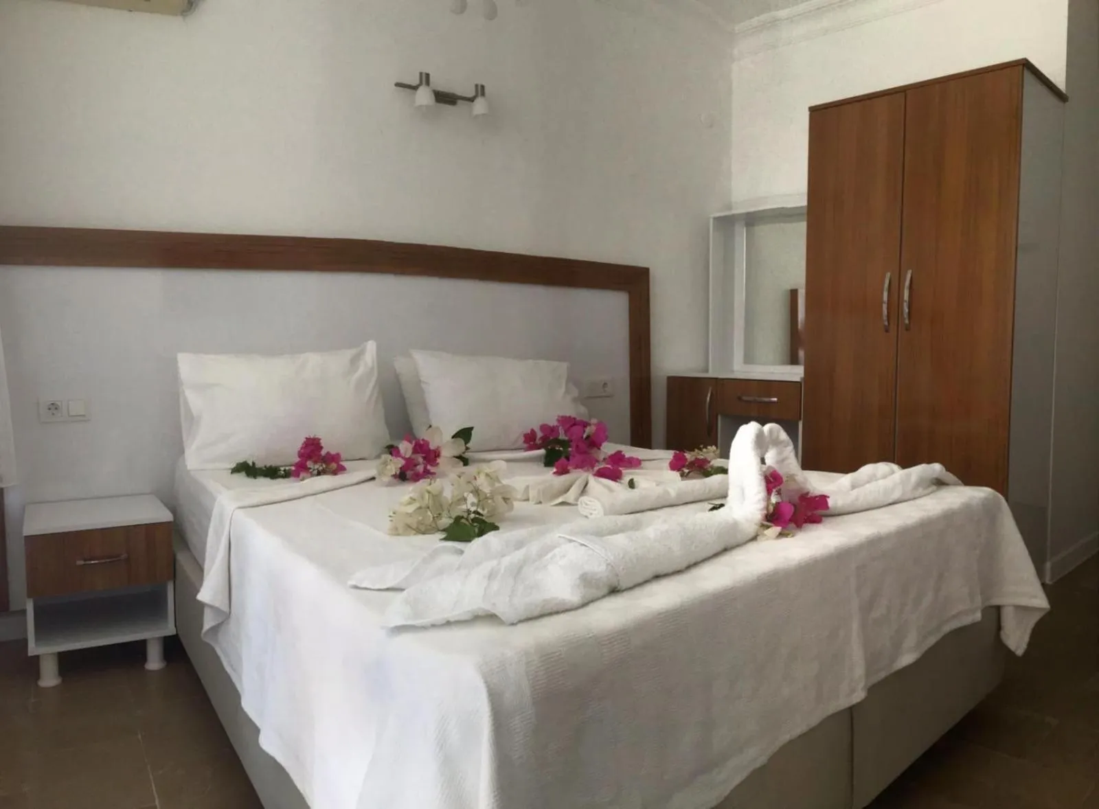 Photo of the whole room in Altunakar 1 Hotel