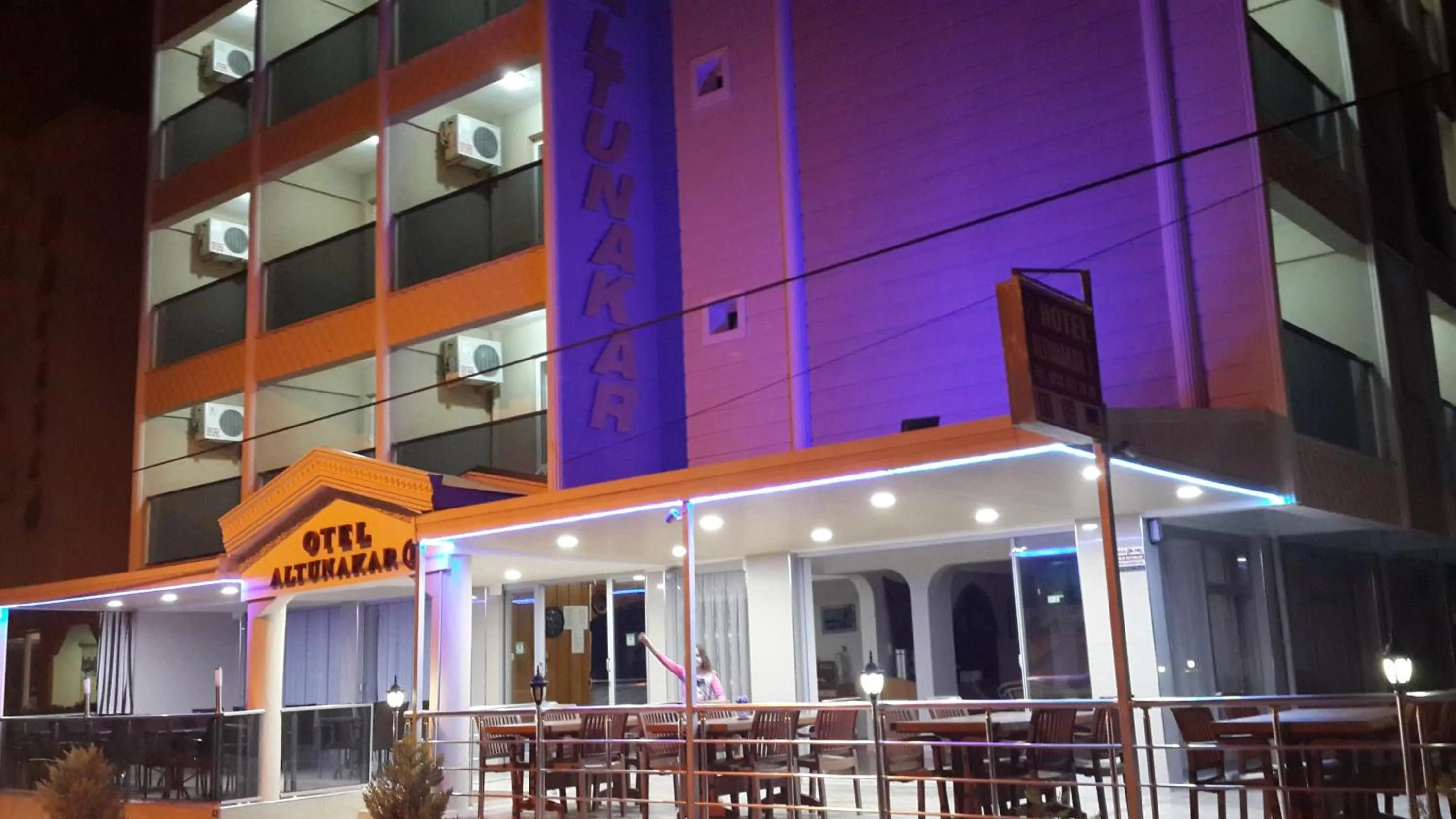 Facade/entrance in Altunakar 1 Hotel