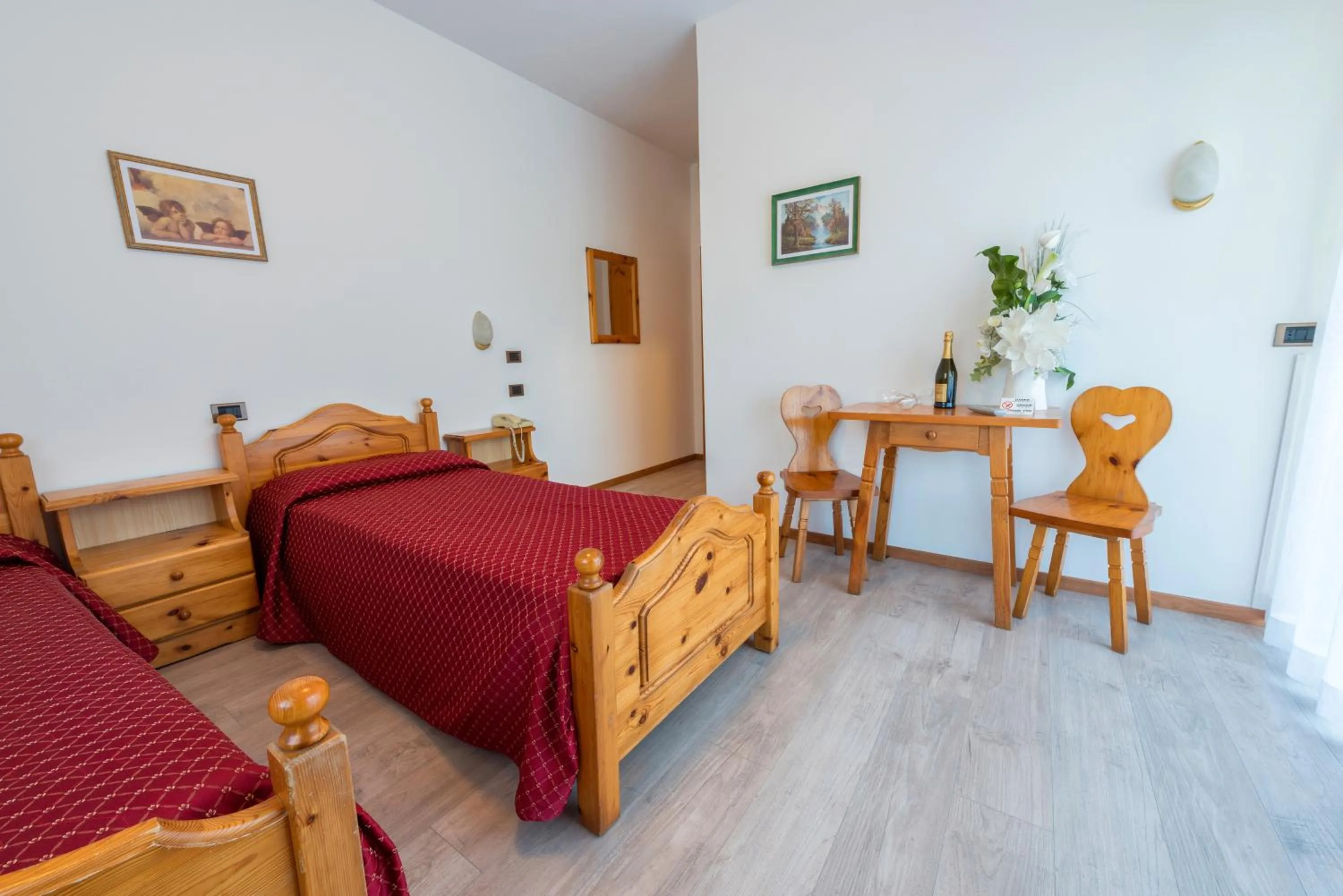 Bedroom, Bed in Hotel Ristorante Alla Nave