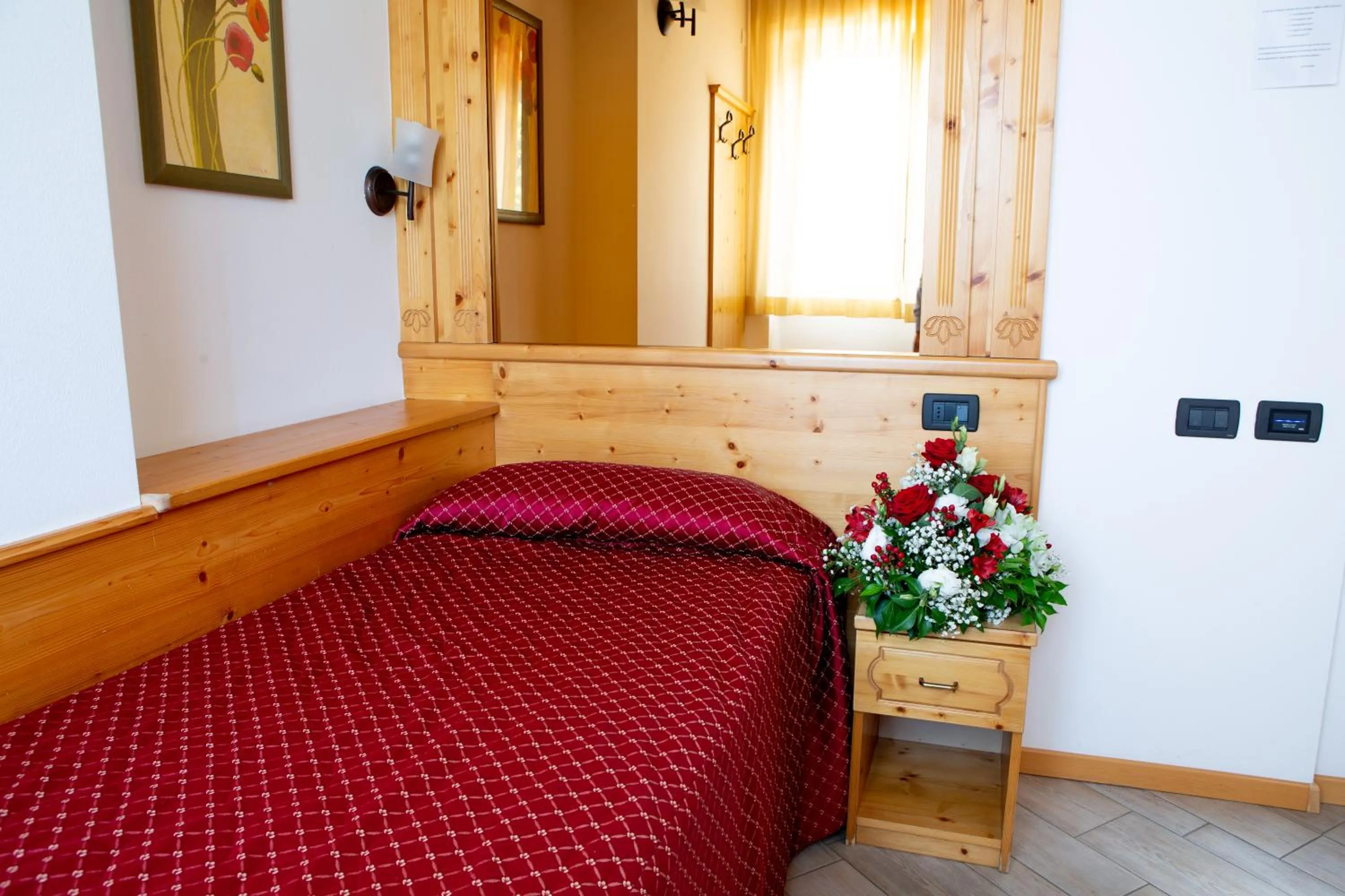 Bedroom in Hotel Ristorante Alla Nave