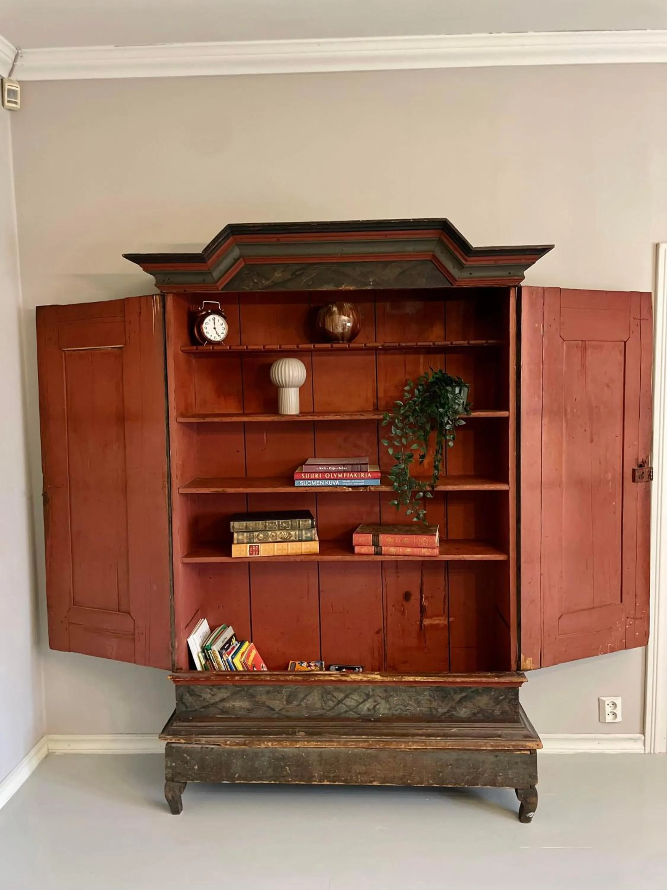 Decorative detail in Old Town B&B Ida-Maria