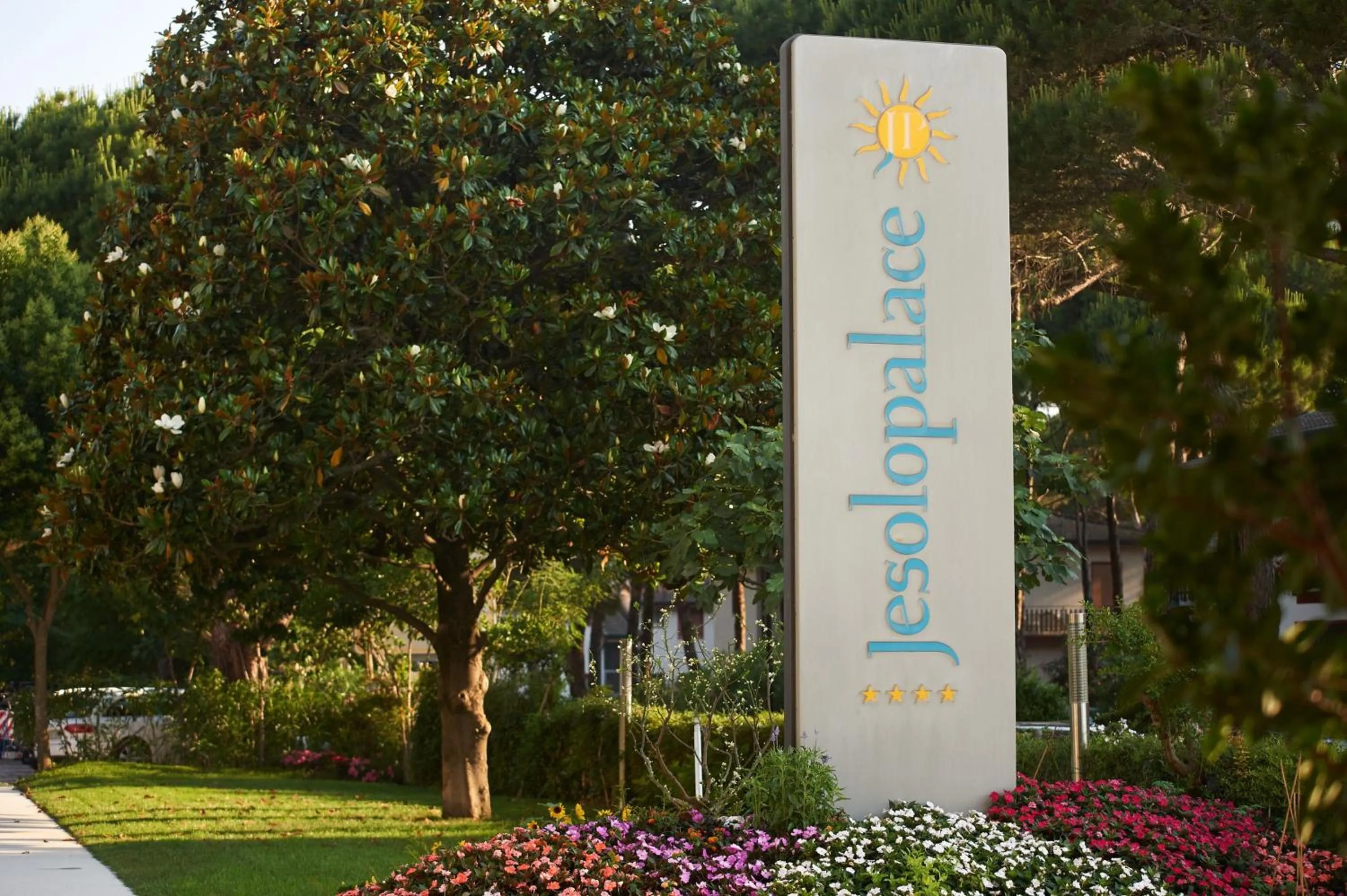 Garden in Jesolopalace Hotel & Aparthotel