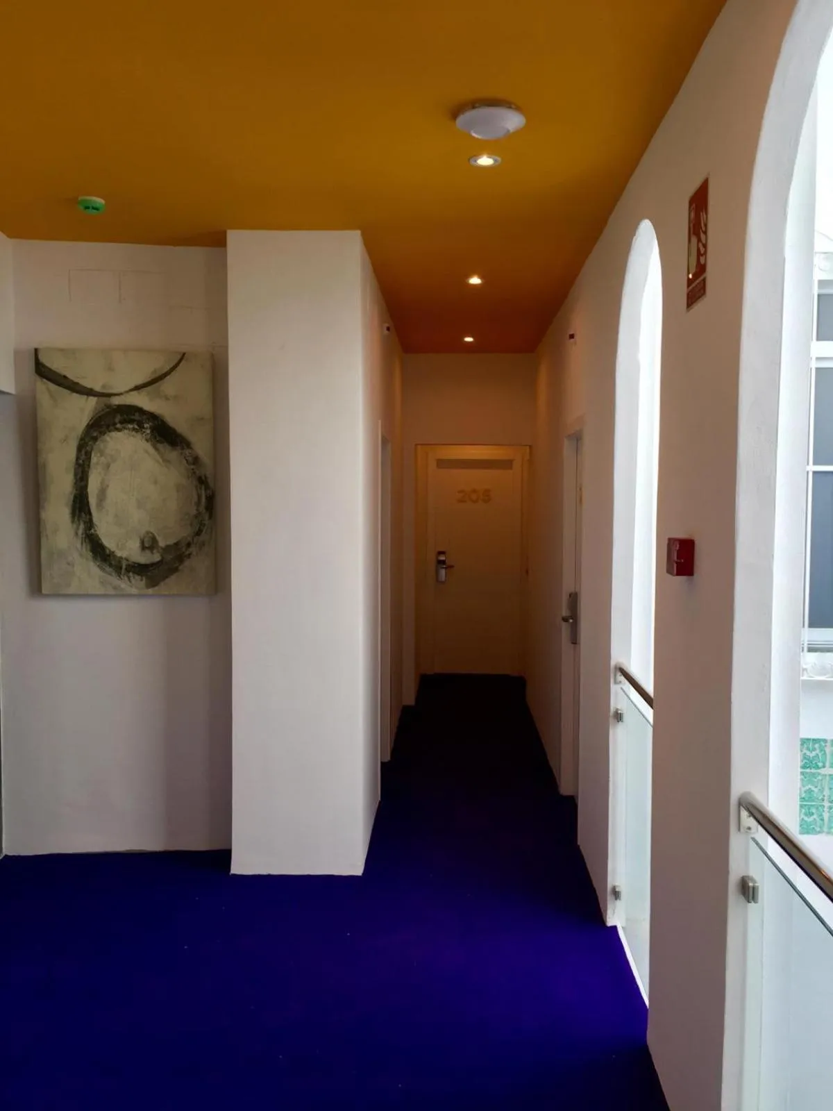 Bedroom in Basic Hotel Sevilla Catedral