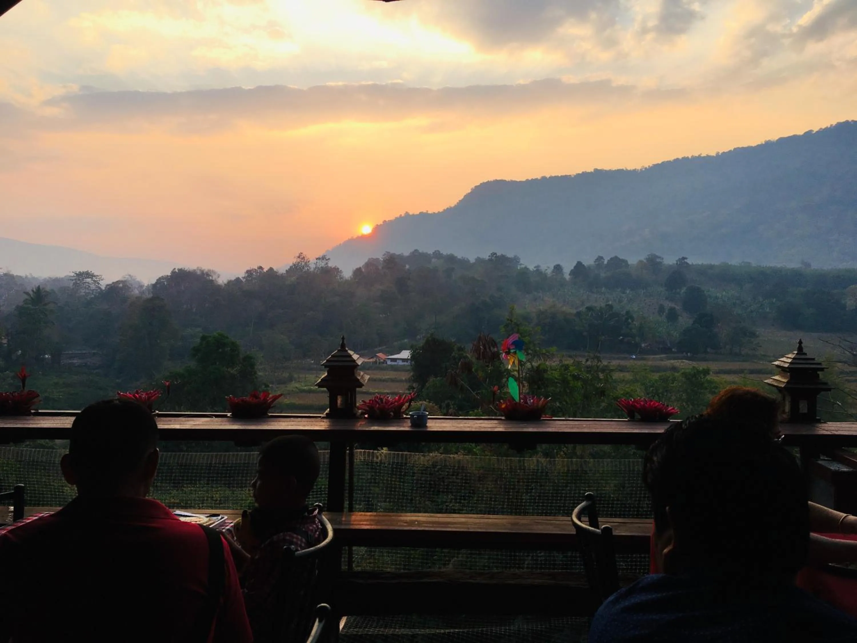 Restaurant/places to eat in Phurua Bussaba Resort & Spa