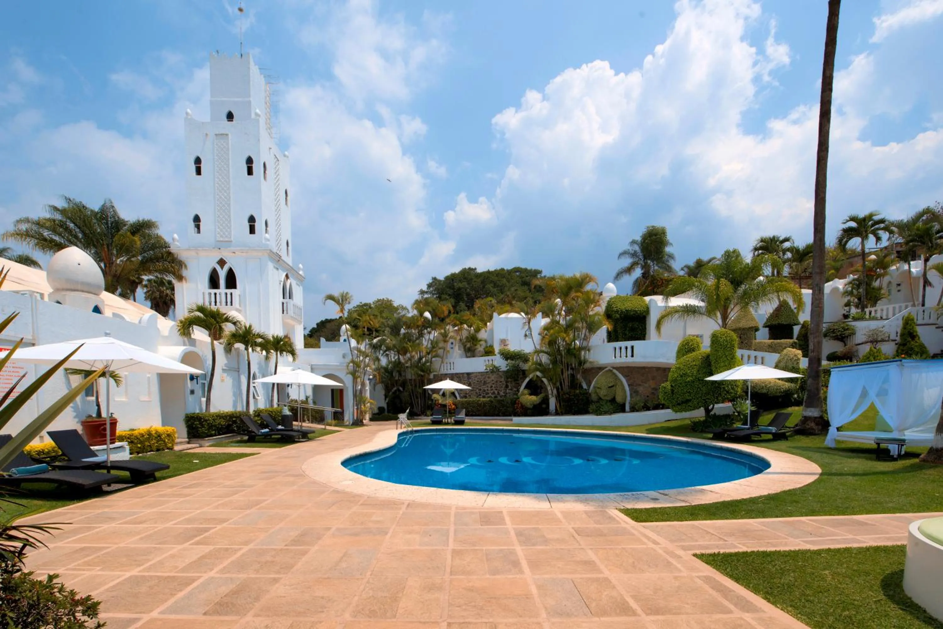 Swimming pool in Villa Bejar Cuernavaca